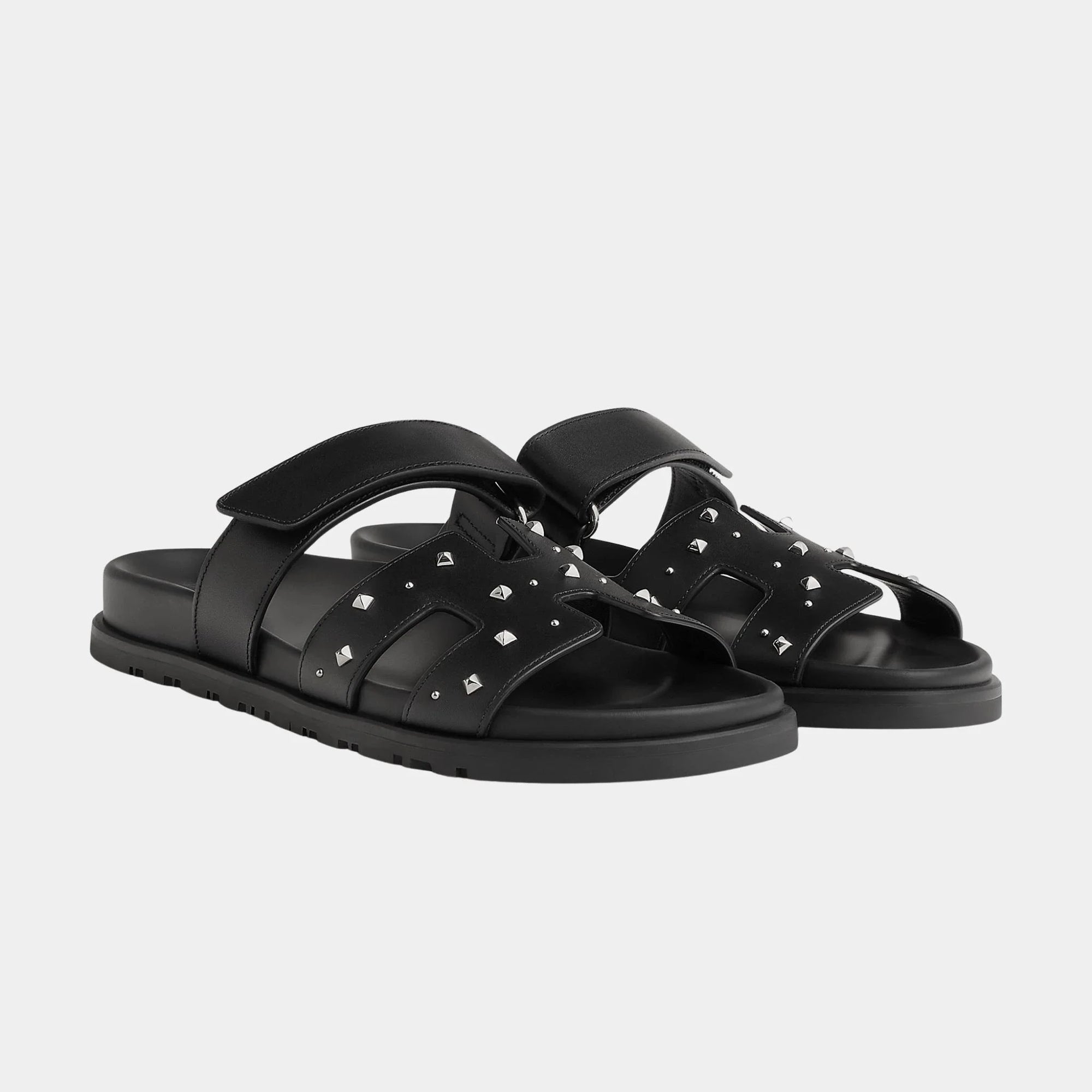 Chypre Sandal In Calfskin With Medor Studs Hermes – Гарантія оригінальності – збільшений вид