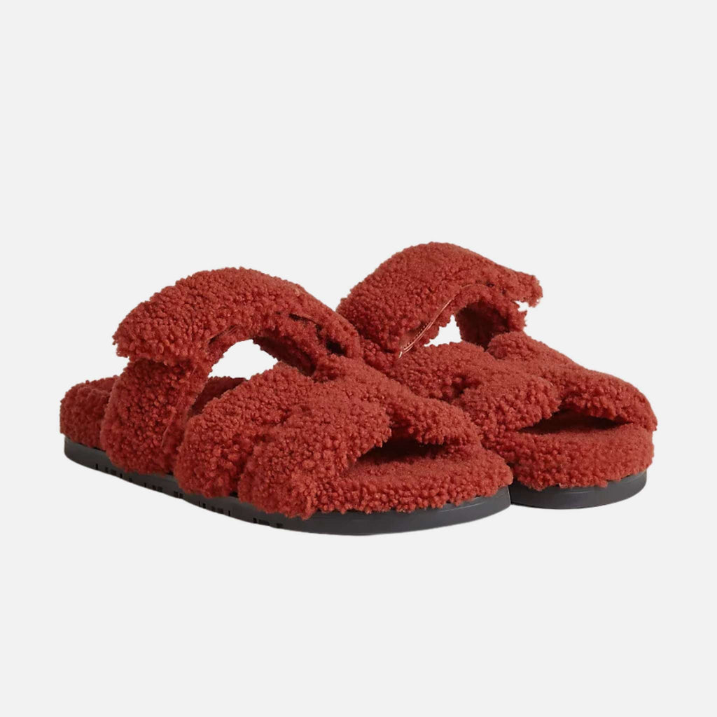 Chypre Sandal Shearling Women Hermes – Гарантія оригінальності – боковий вид