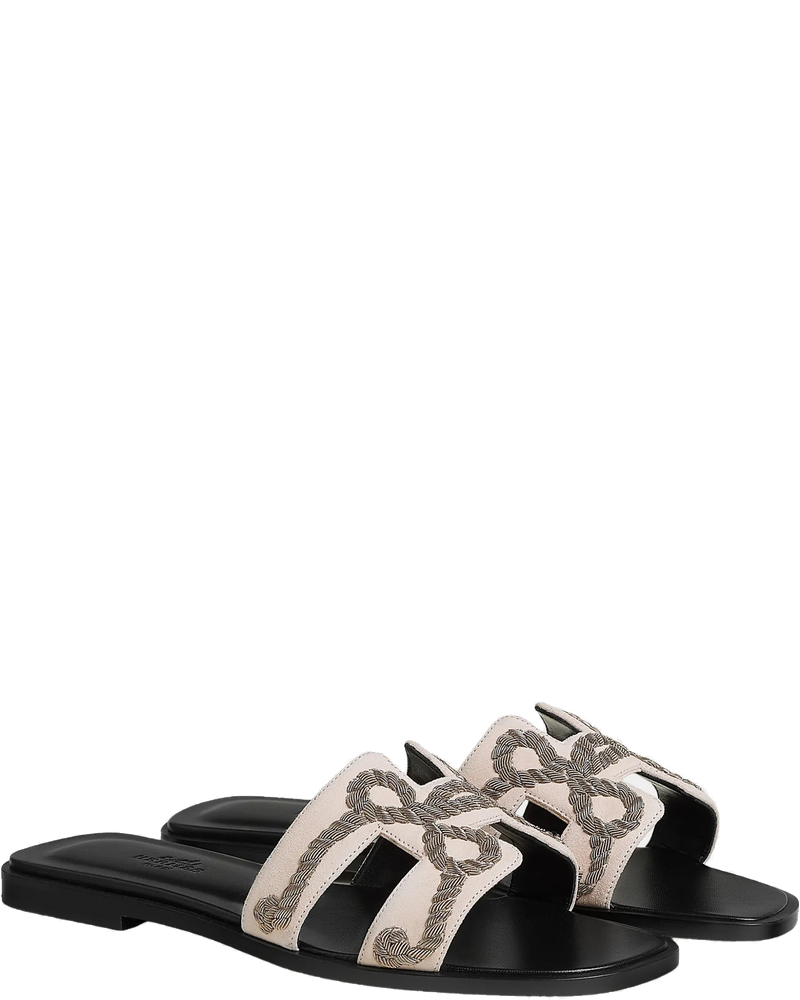 Оригінальна Oran Sandal In Suede Goatskin And Dabka Hermes