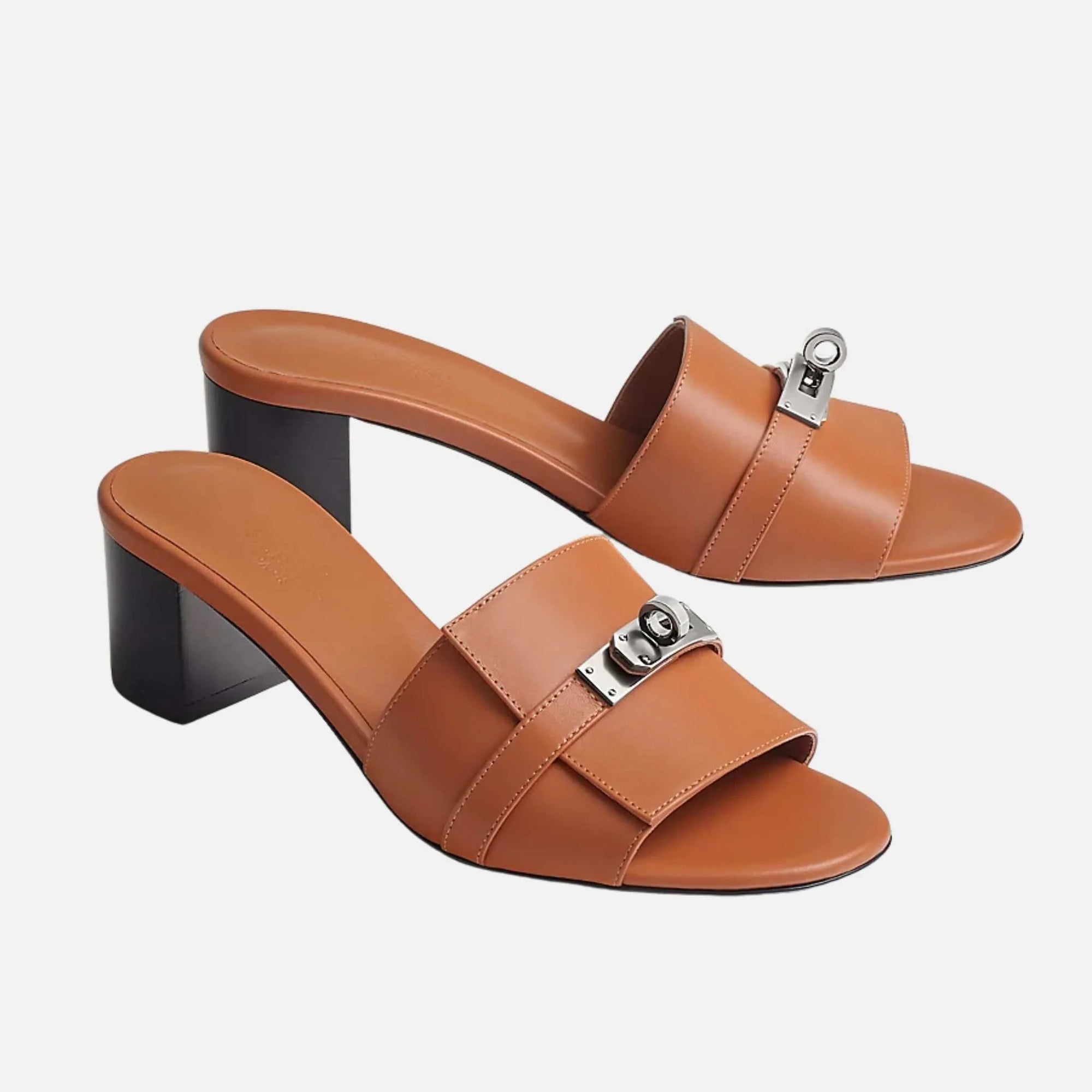 Оригінальна Gigi 50 Sandals Calfskin Hermes – боковий вид