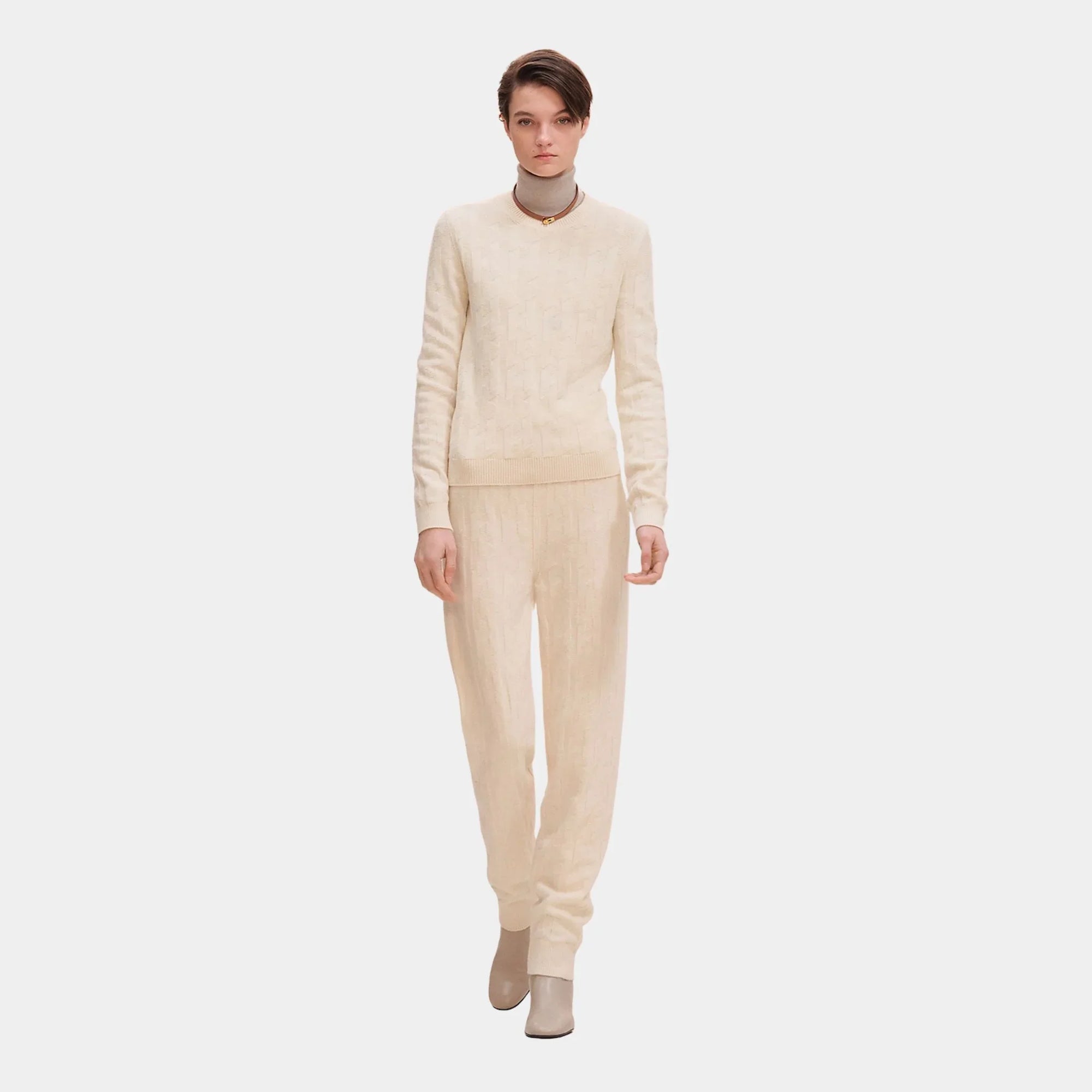 H Long-Sleeve Sweater In Plain Wool Knit Hermes – Гарантія оригінальності – боковий вид