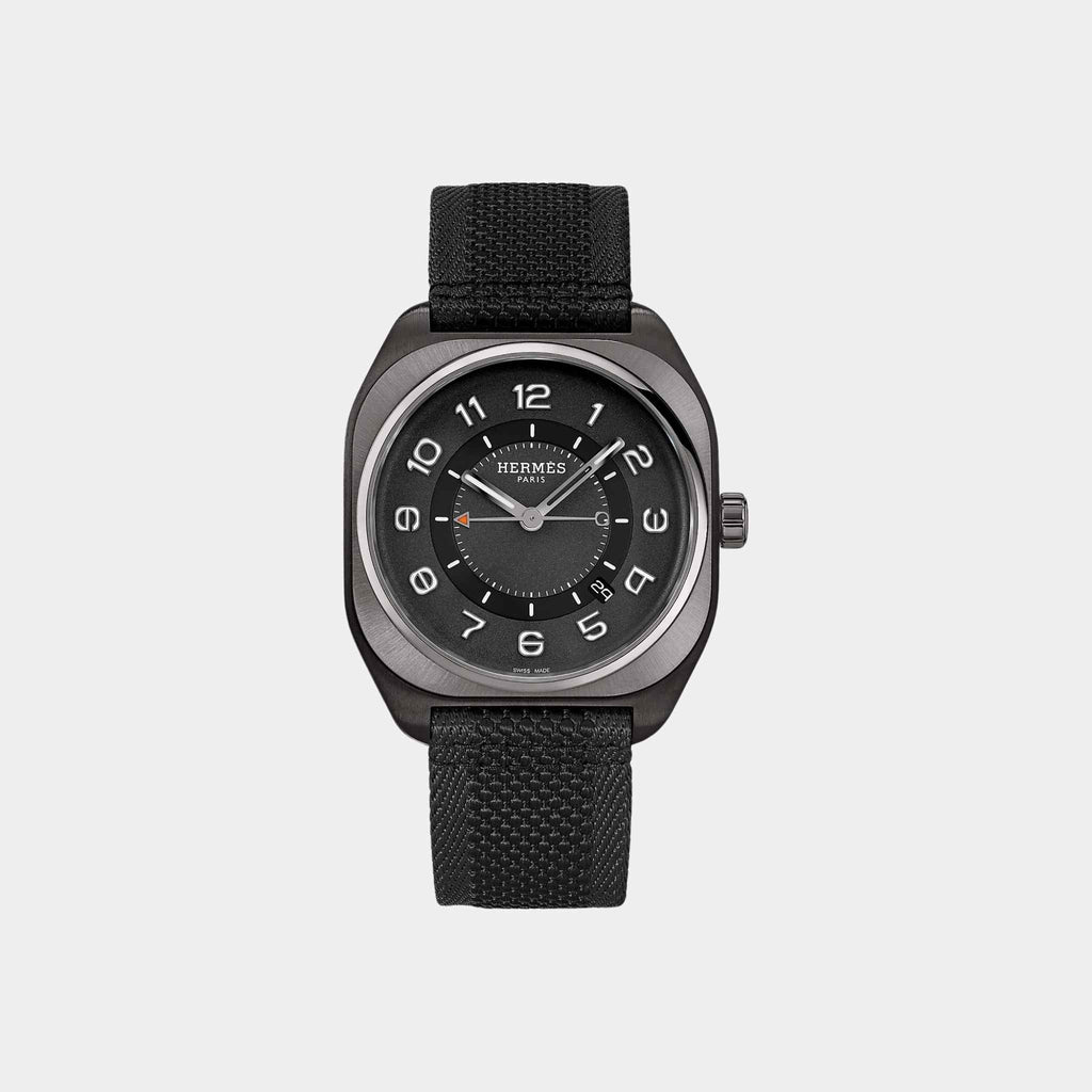 H08 42mm Titanium Watch With Black Webbing Strap Hermes оригінал – Купити в Україні – боковий вид