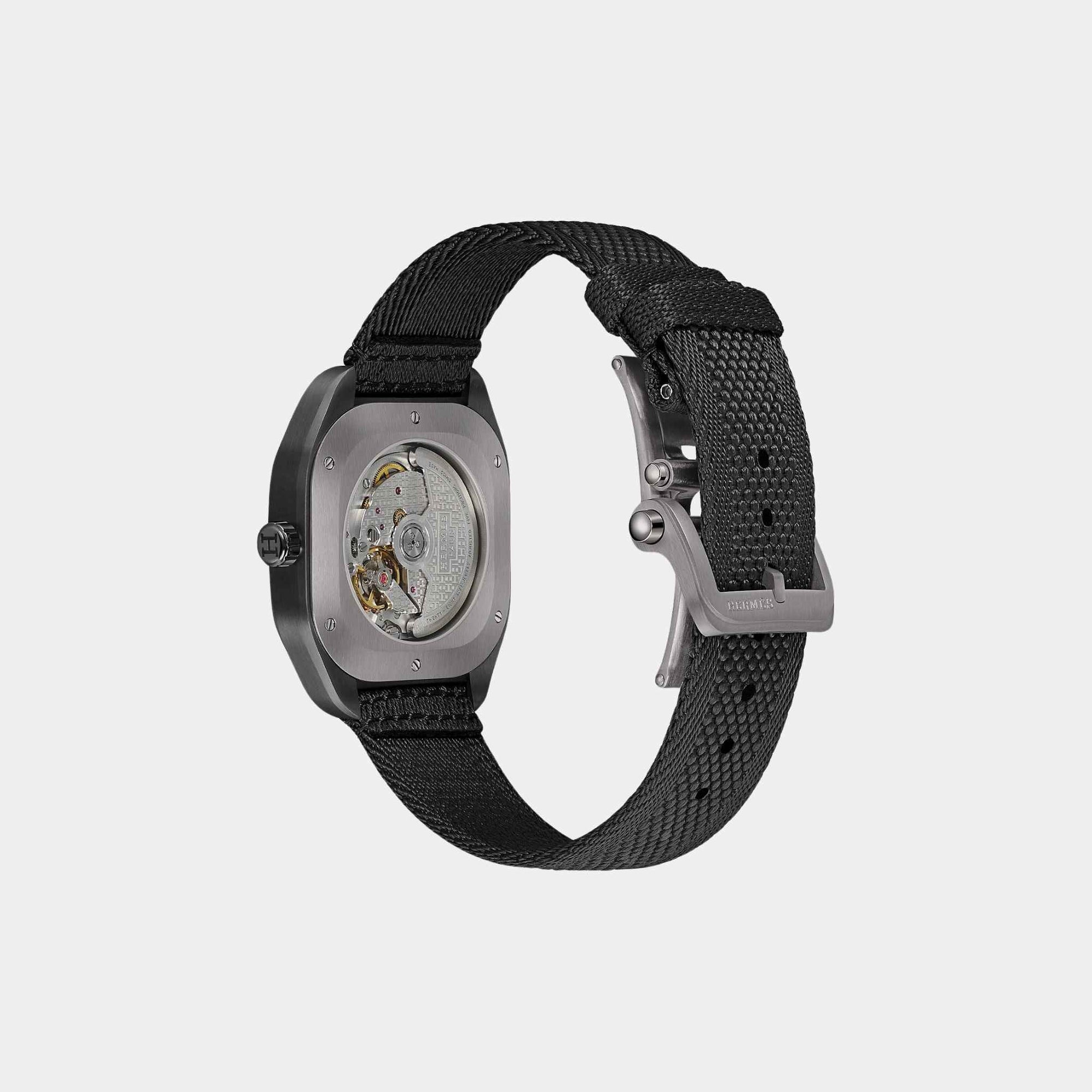 H08 42mm Titanium Watch With Black Webbing Strap Hermes оригінал – Купити в Україні – детальний вид