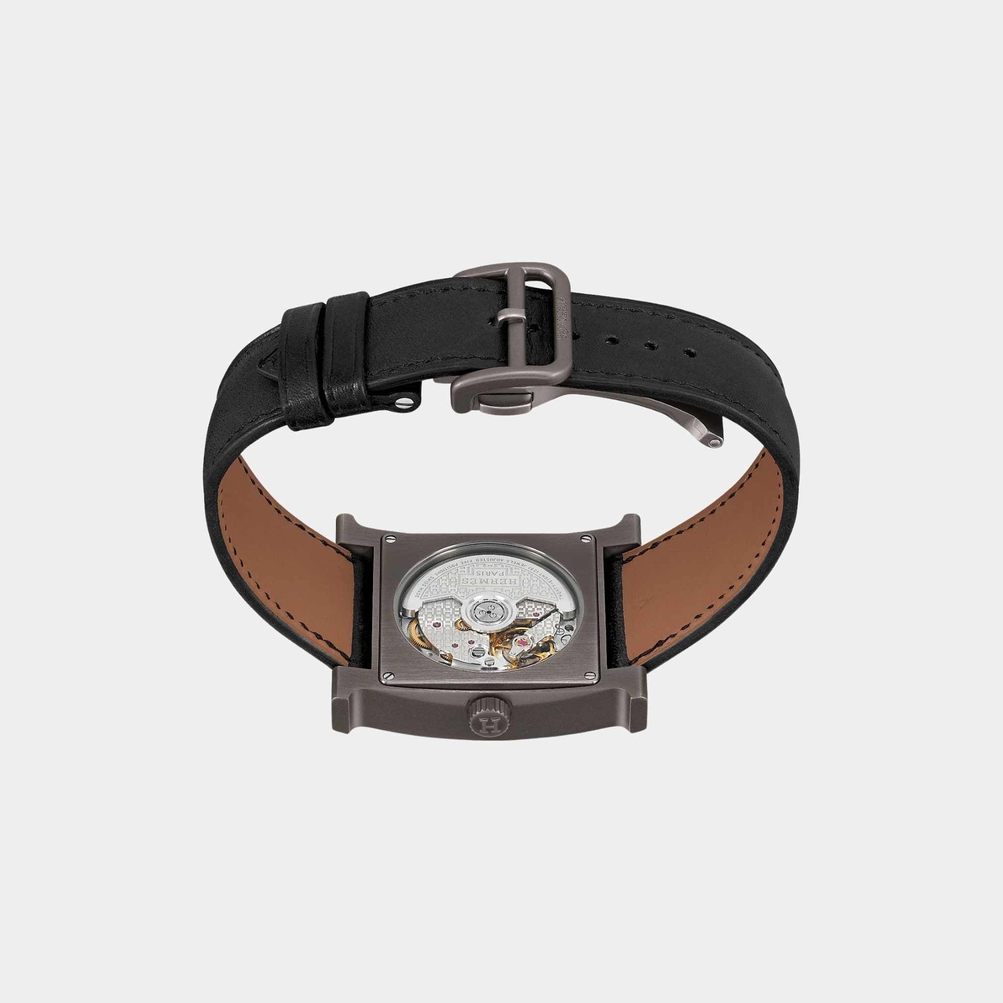 Оригінальна Heure H 34 MM Titanium Watch Black Barenia Calfskin Strap Hermes – вид ззаду