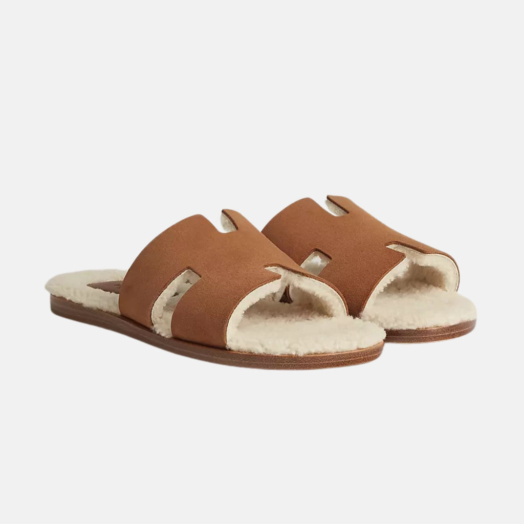 Оригінальна Izmir Sandal In Suede Goatskin And Woolskin Hermes – боковий вид