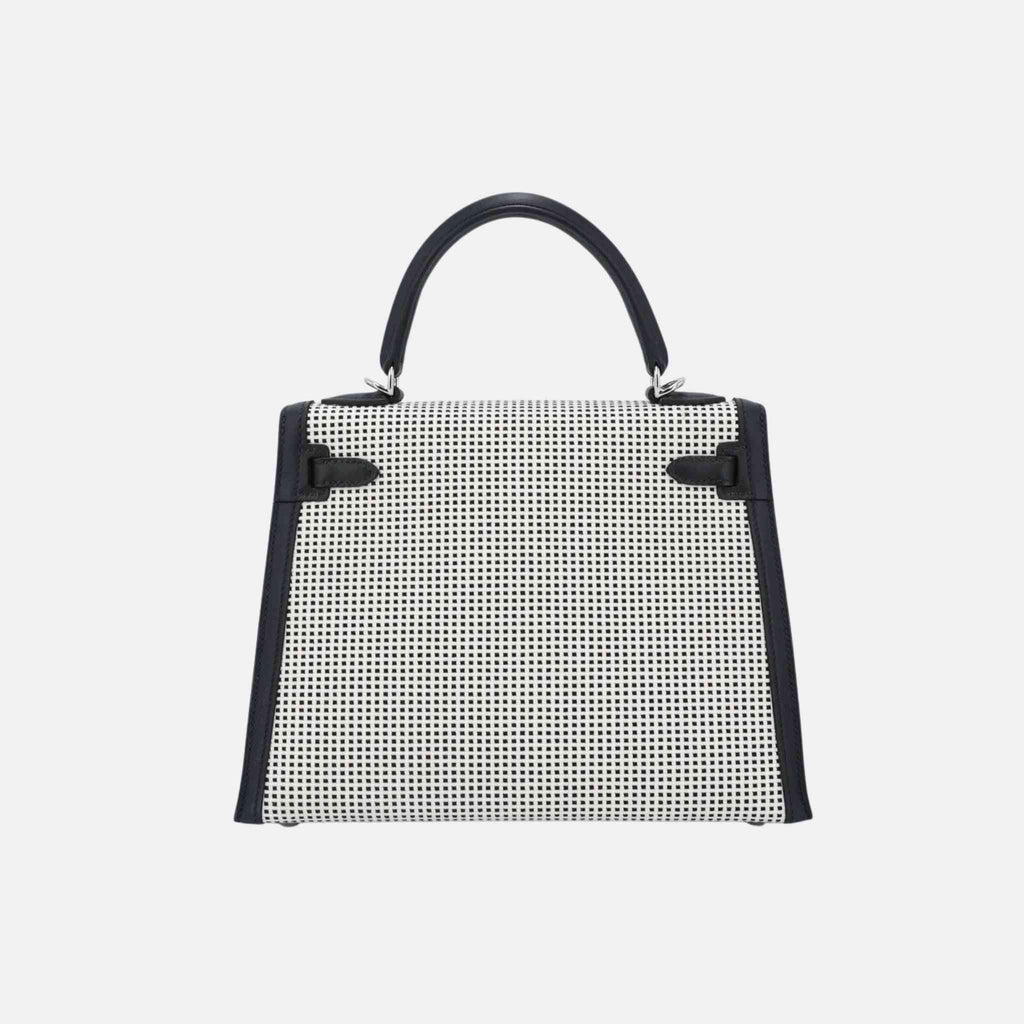 Оригінальна Kelly 25 Toile Quadrille Canvas-Swift Black Phw Hermes – вид ззаду