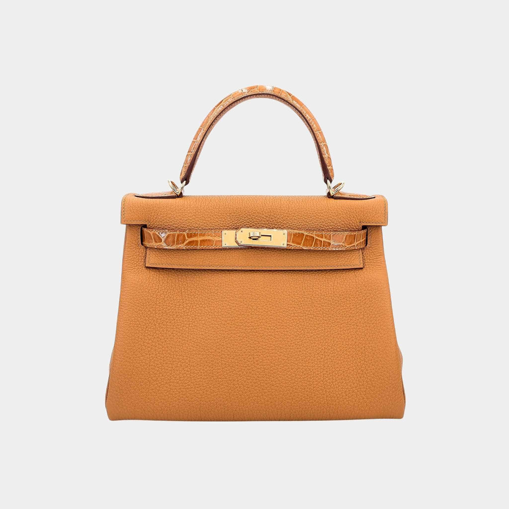Kelly 28 Touch Togo-Shiny Niloticus Crocodile Tabac Camel Ghw Hermes – Гарантія оригінальності – боковий вид