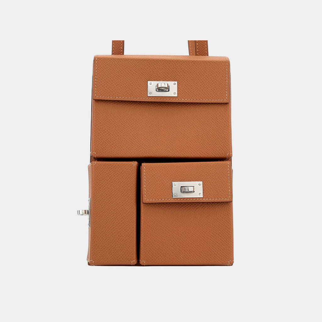 Оригінальна Kelly Multipocket To Go Pouch Epsom Gold Phw Hermes – боковий вид