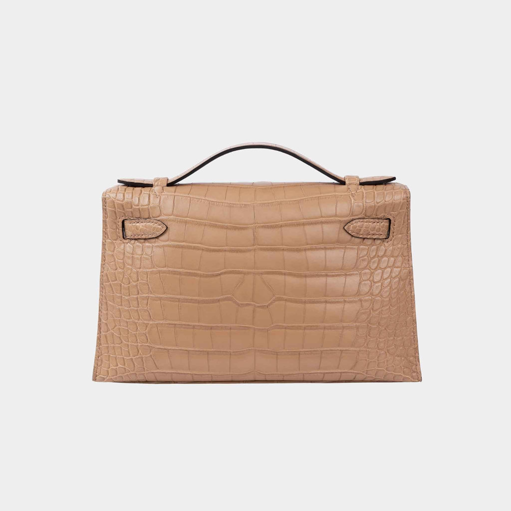 Kelly Pochette Matte Alligator Chai Ghw Hermes – Гарантія оригінальності – вид ззаду