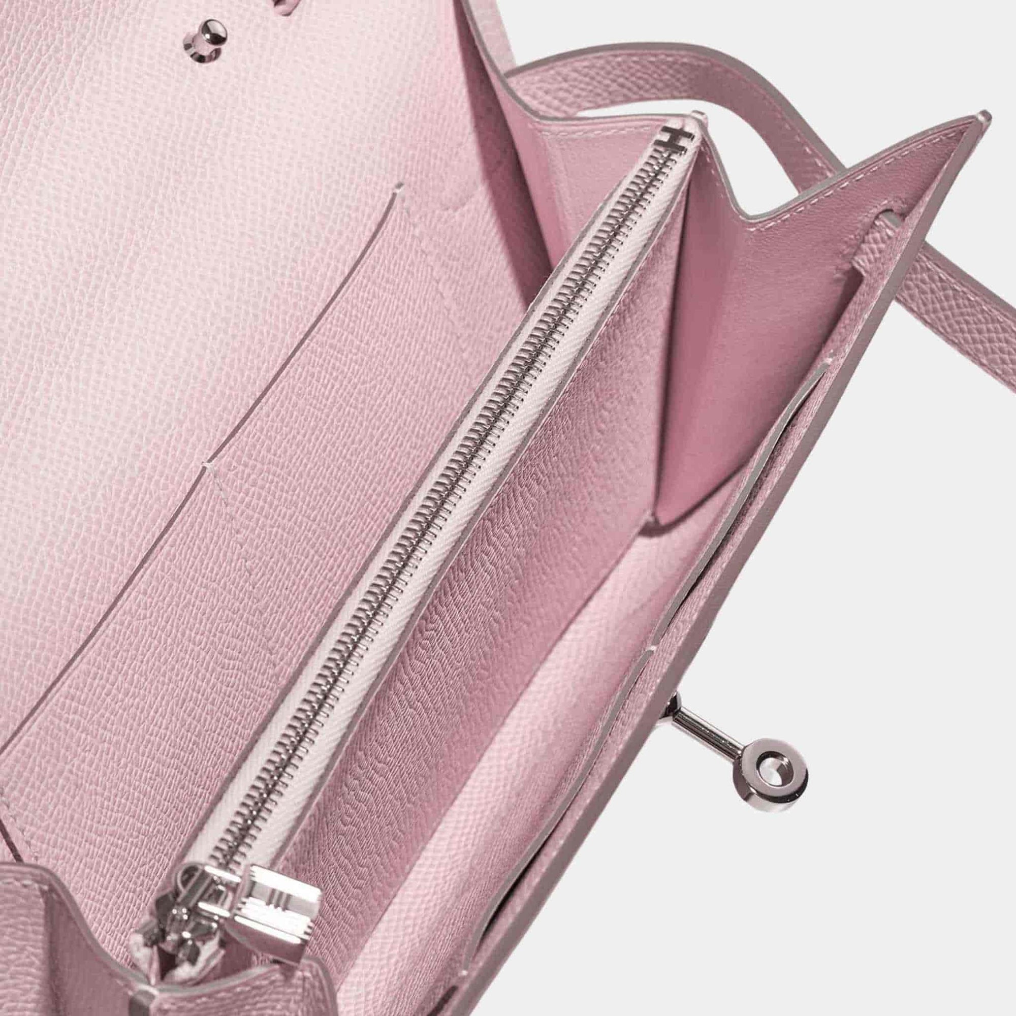Kelly To Go Wallet Epsom Mauve Pale Hermes – Гарантія оригінальності – вид ззаду