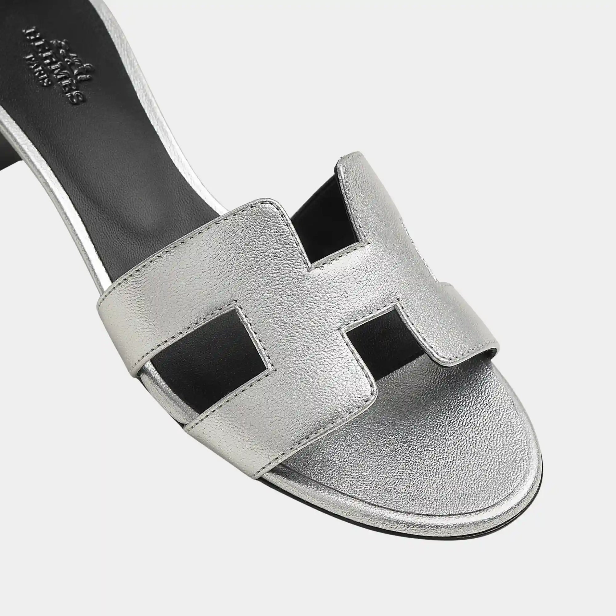 Oasis Sandal In Metallic Goatskin Hermes оригінал – Купити в Україні – детальний вид