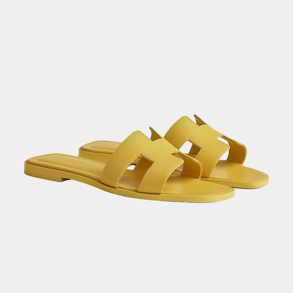 Oran Sandals Calfskin Hermes – Гарантія оригінальності – боковий вид