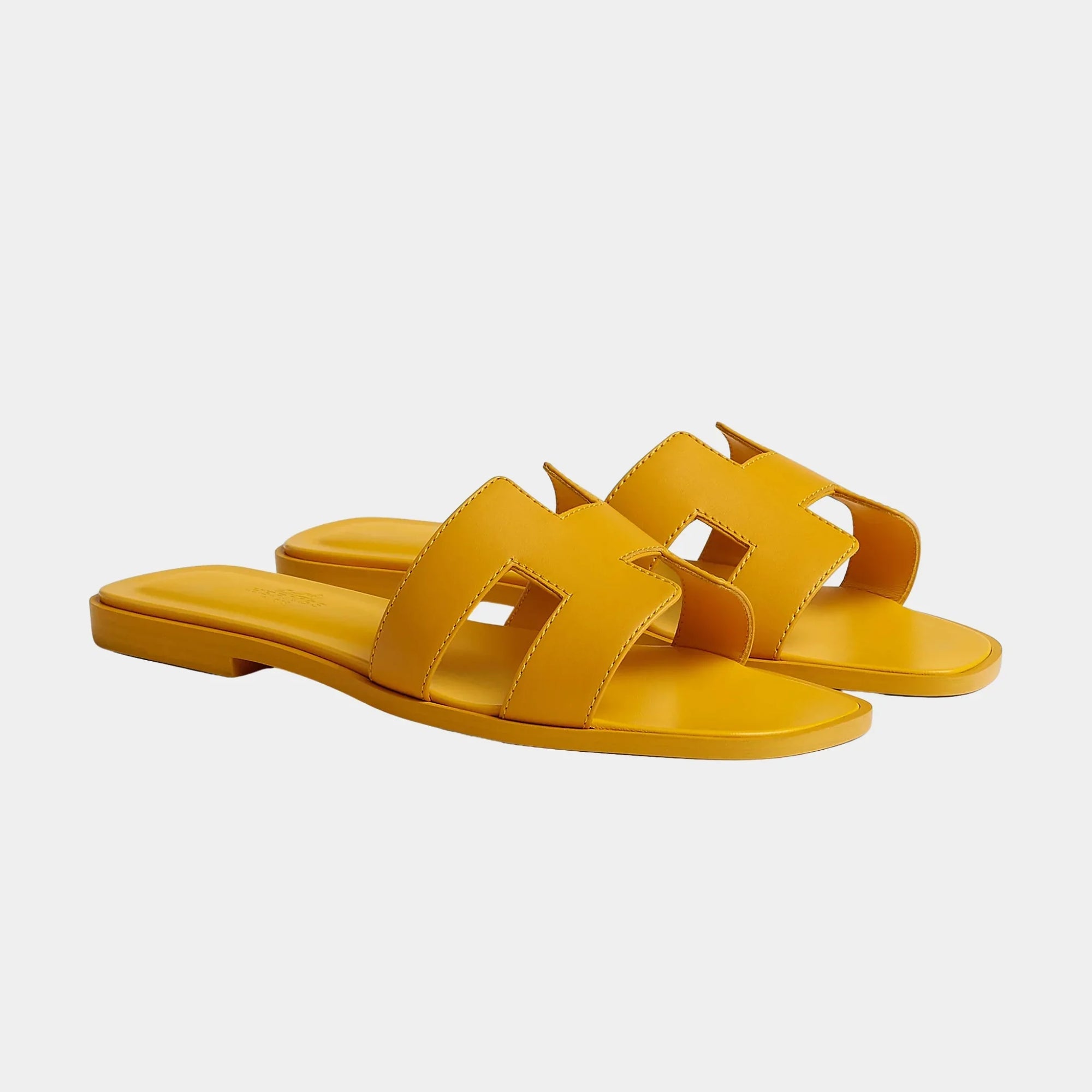 Оригінальна Oran Sandal In Calfskin Hermes – вид ззаду