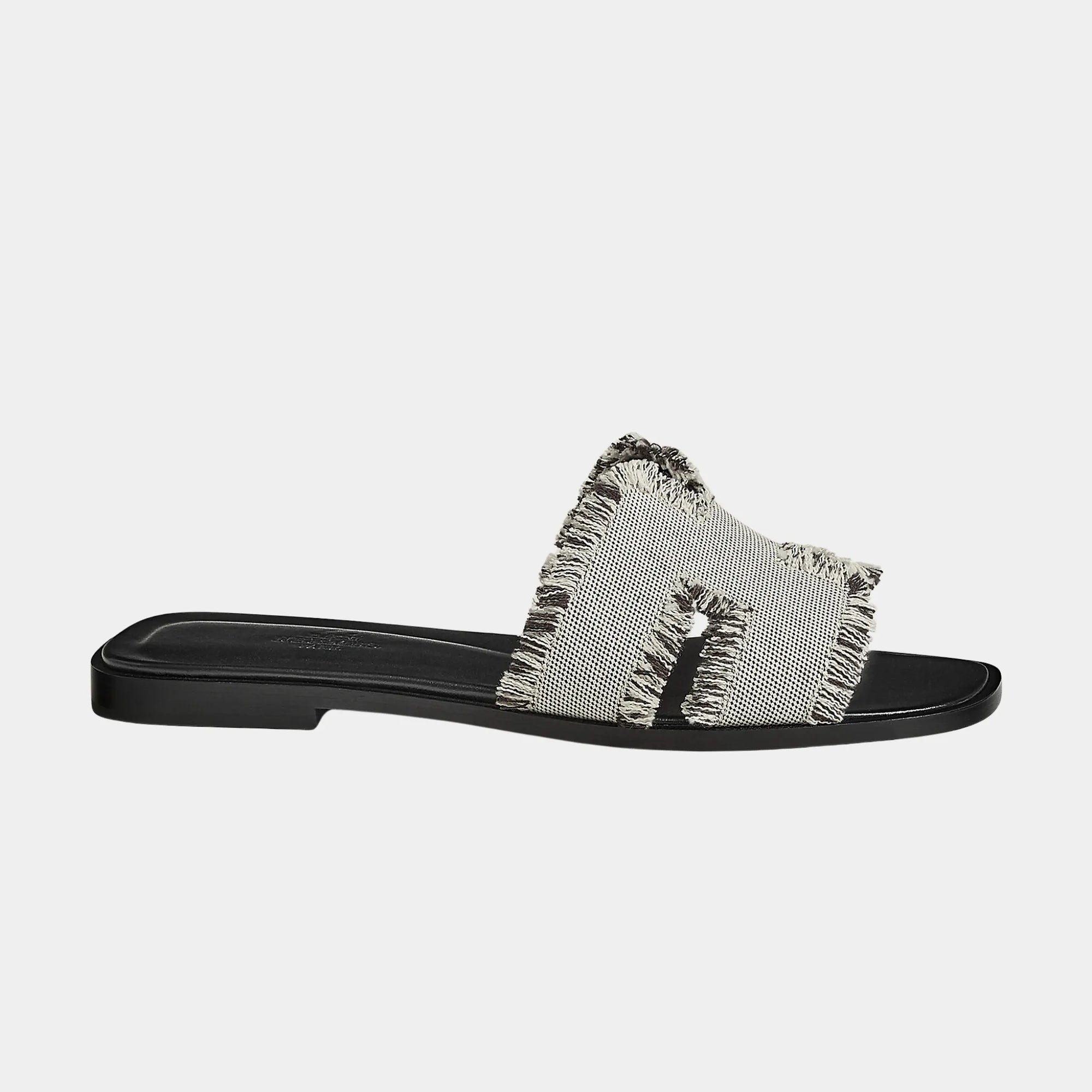 Oran Sandals In Maxi Fringed Canvas Hermes – Гарантія оригінальності – вид ззаду