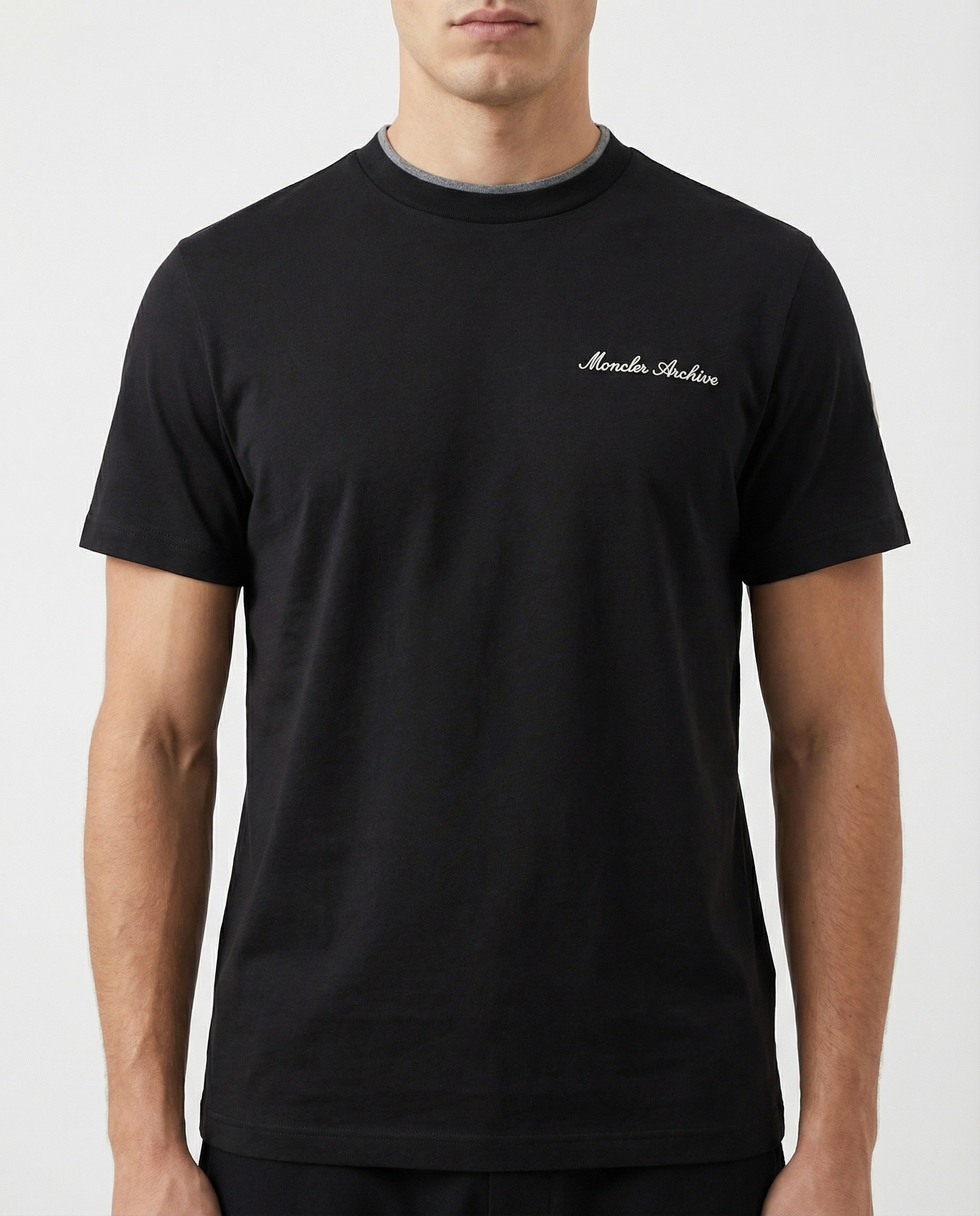 Оригінальна Embroidered Logo Cotton T Shirt Moncler – вид ззаду