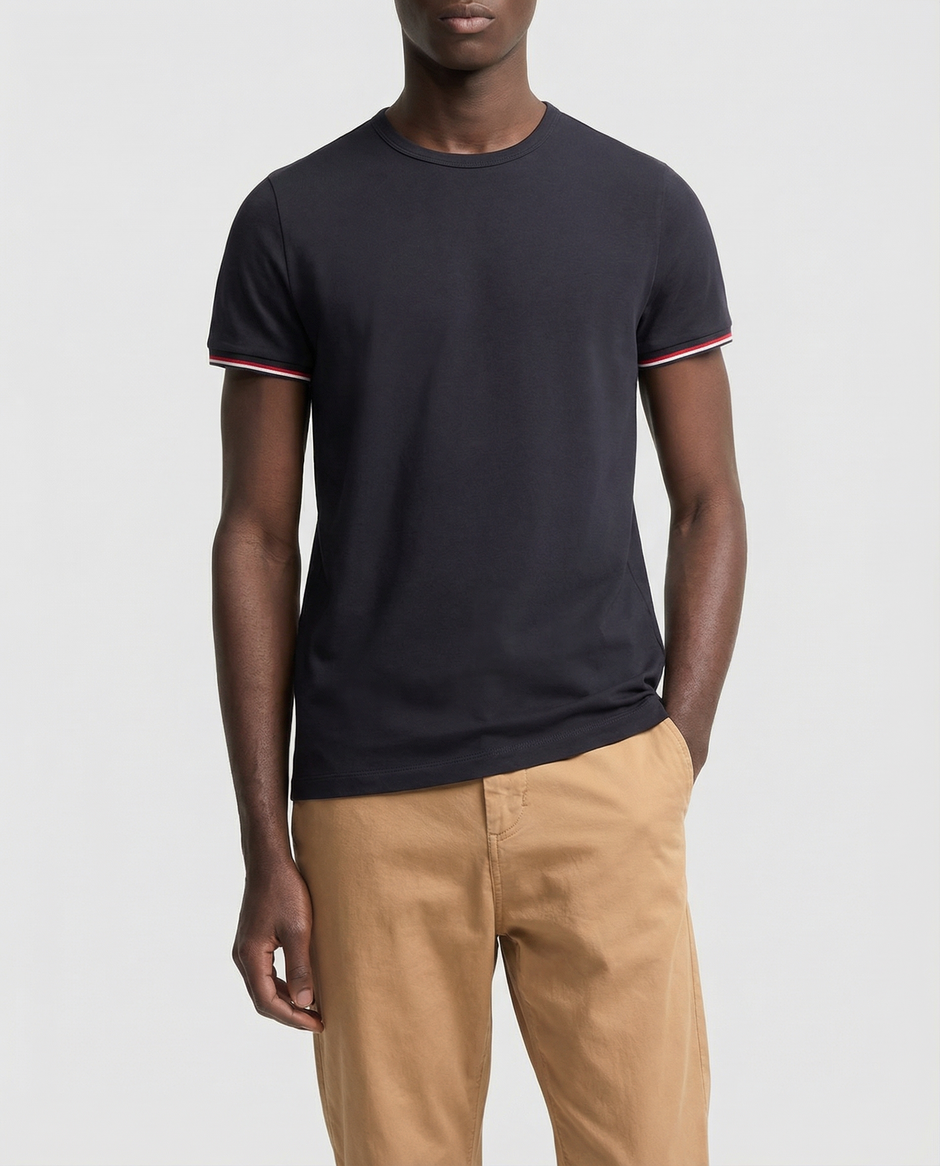 Tricolor Trimmed Cotton T Shirt Moncler – Гарантія оригінальності – детальний вид