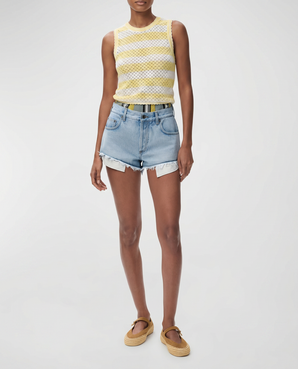 Оригінальна Denim Shorts Loewe – вид ззаду