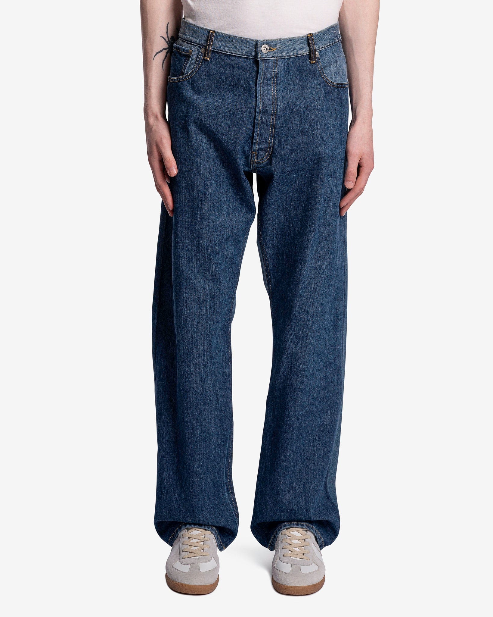 High Rise Baggy Jeans In Indigo Maison margiela – Гарантія оригінальності – боковий вид