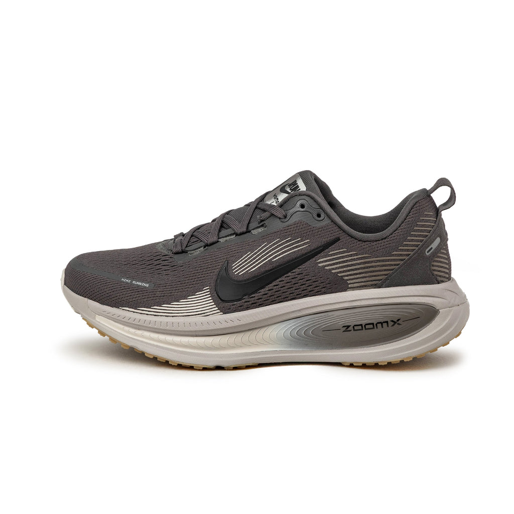 Nike Footwear оригінал | Швидка доставка Україна – боковий вид