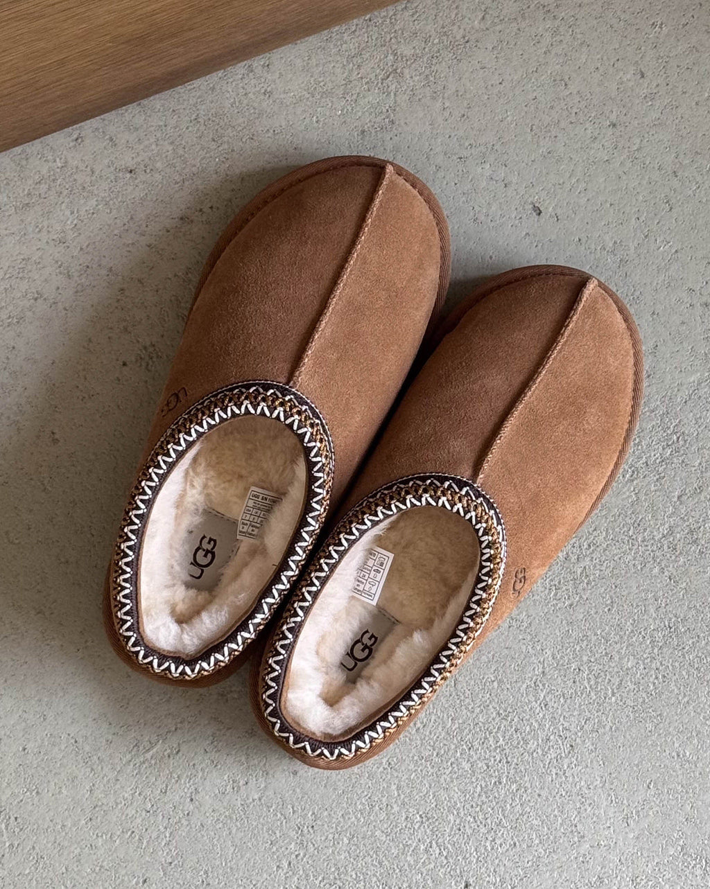 Ugg Footwear оригінал | Швидка доставка Україна – вид ззаду