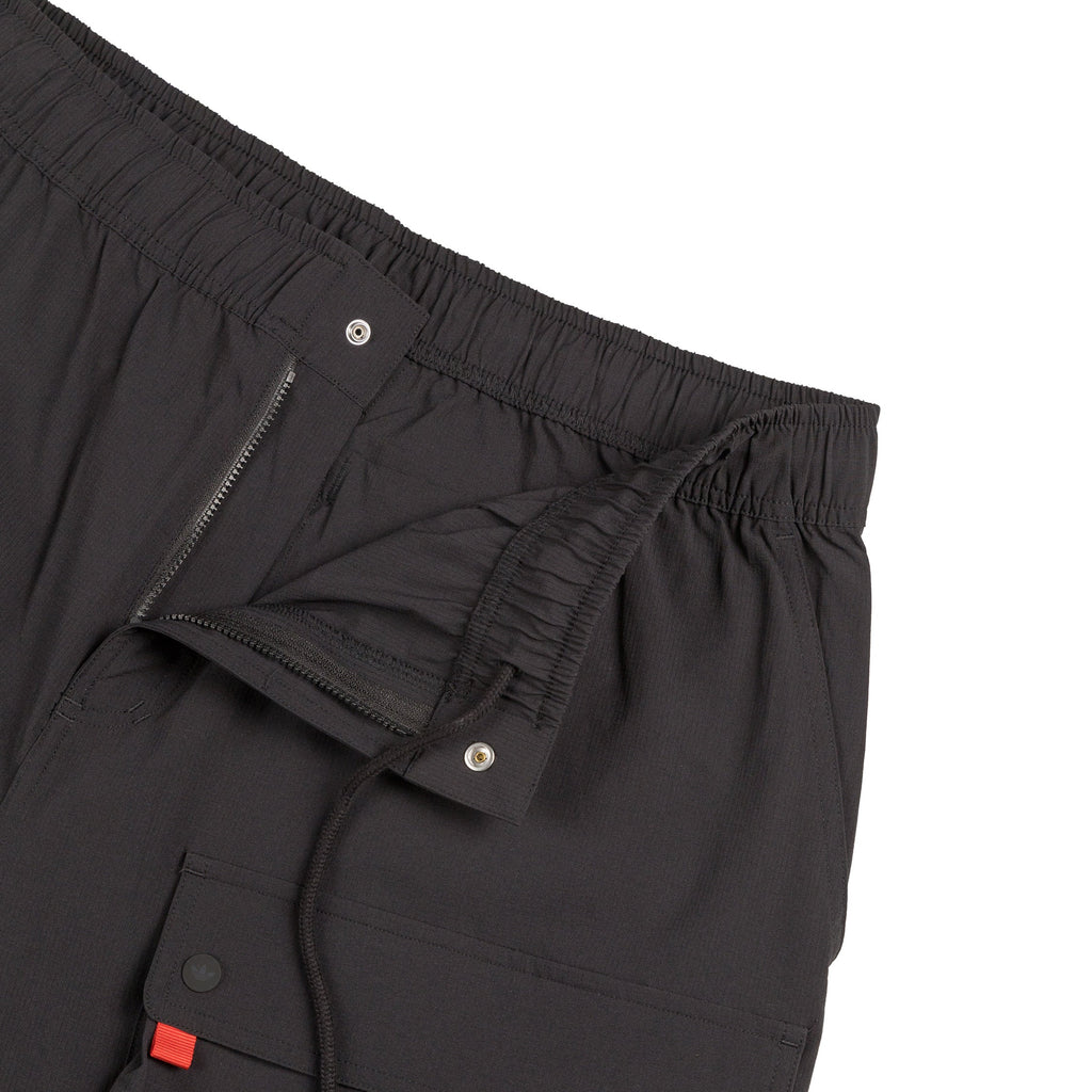 Оригінальна X 100 Thieves Zip Trousers Adidas – вид ззаду