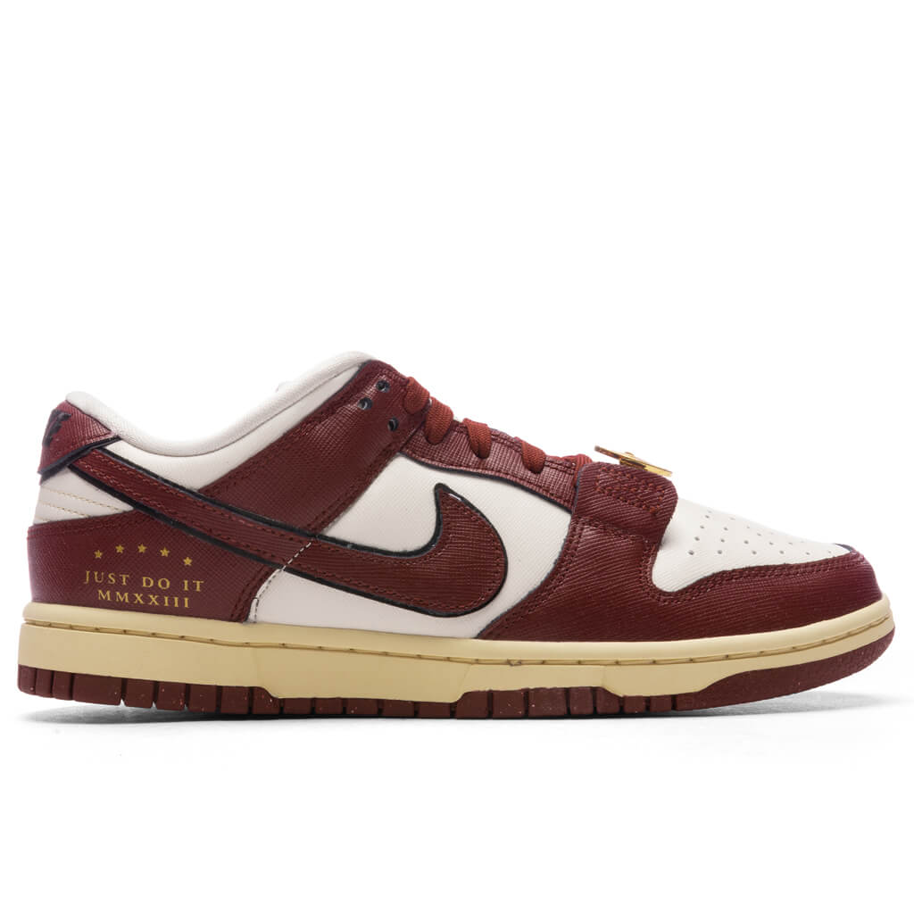 Womens Dunk Low Se Sisterhood Team Red Nike оригінал – Купити в Україні – боковий вид - NIKE