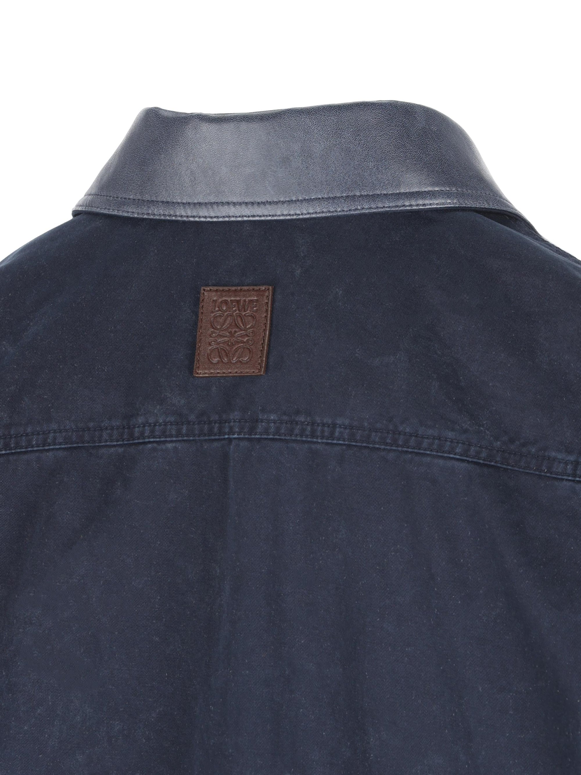 Оригінальна Giacca Camicia In Pelle Loewe – детальний вид