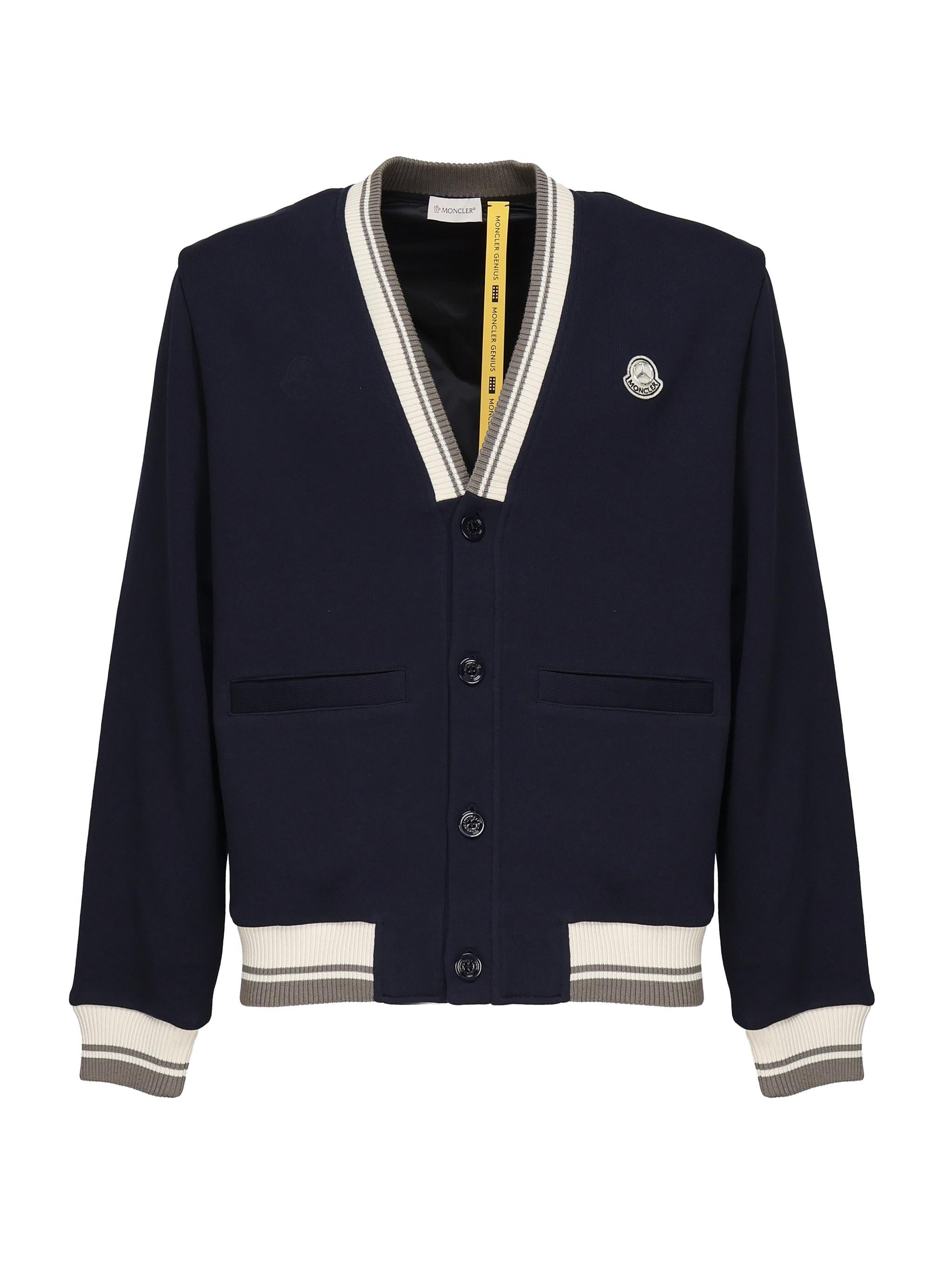 Оригінальна Felpa Moncler X Mercedes-Benz By Nigo Moncler – боковий вид