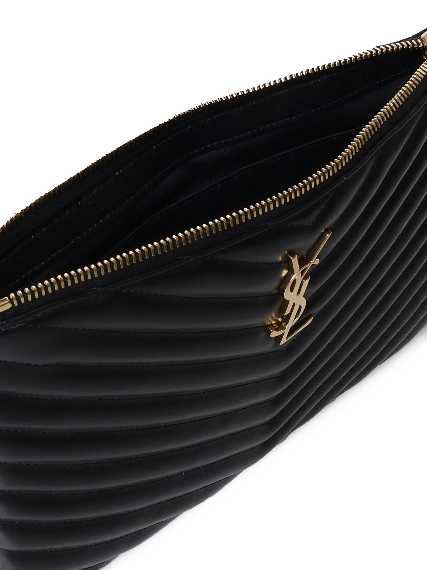 Pouch Monogram Cassandre Matelassè Astuccio In Pelle Goffrata Saint laurent оригінал – Купити в Україні – збільшений вид