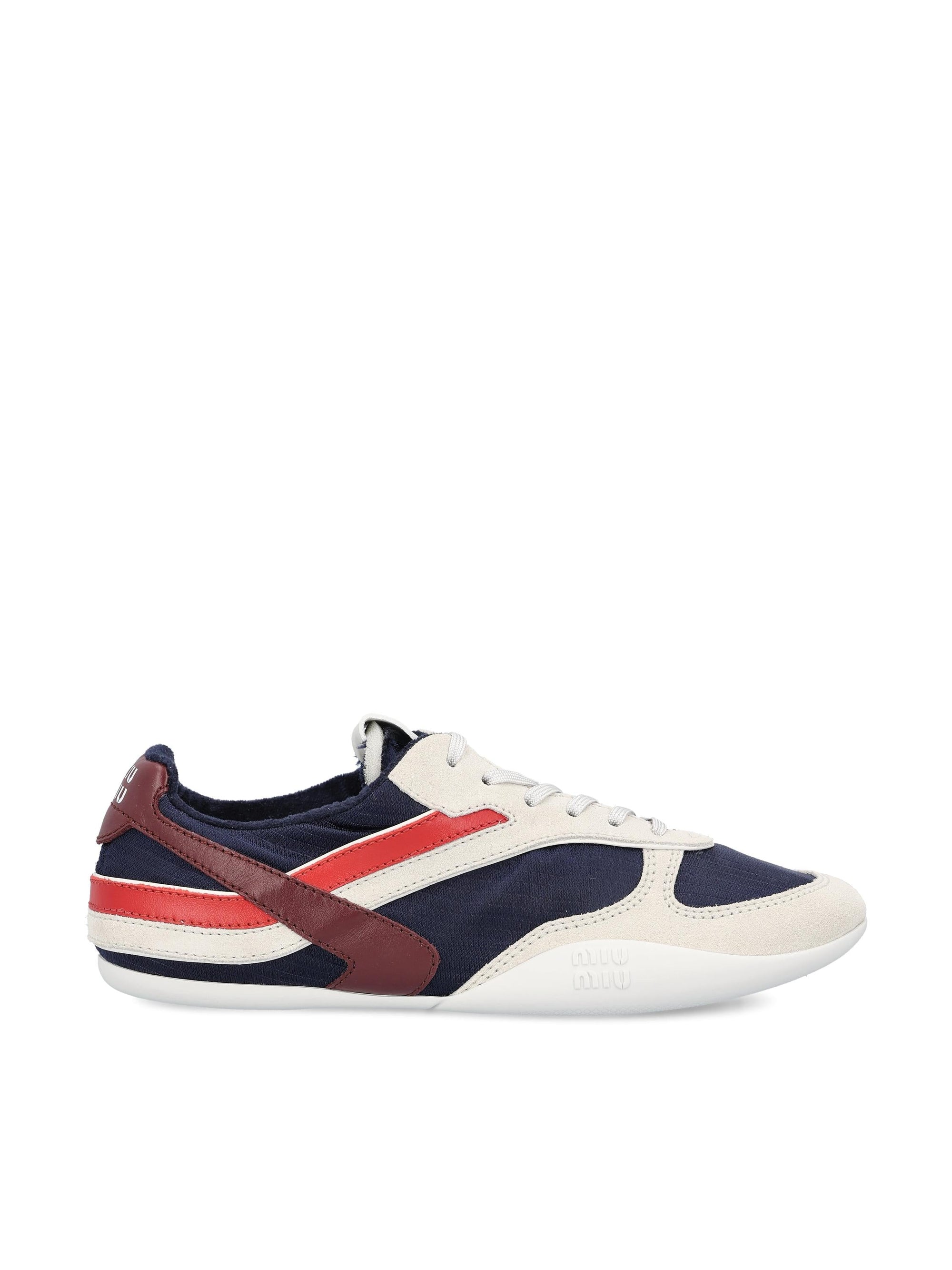 Оригінальна Gymnasium Sneakers In Fabric And Leather Miu miu – боковий вид