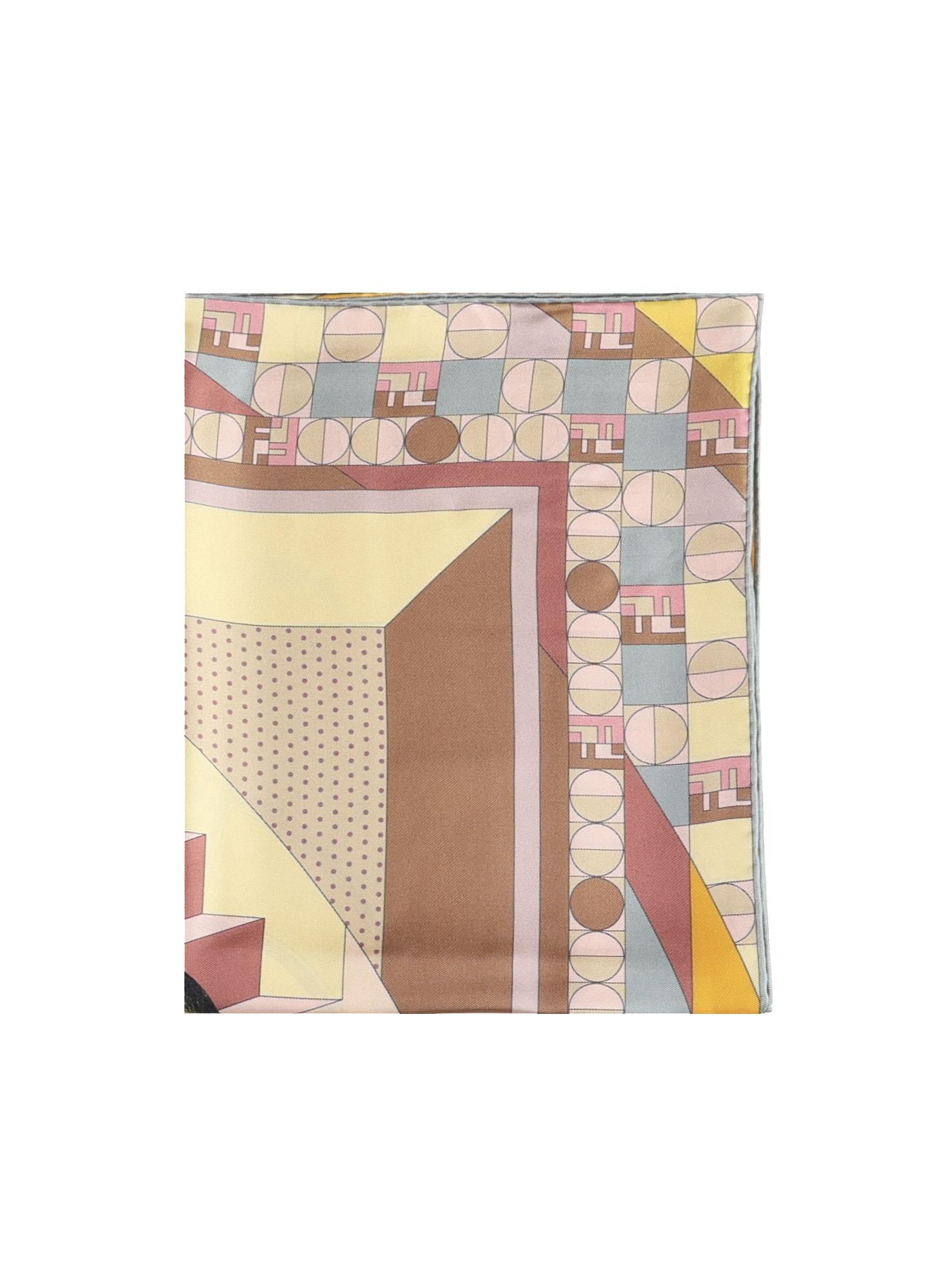 Оригінальна Foulard In Seta Moonlight Echoes Fendi – боковий вид