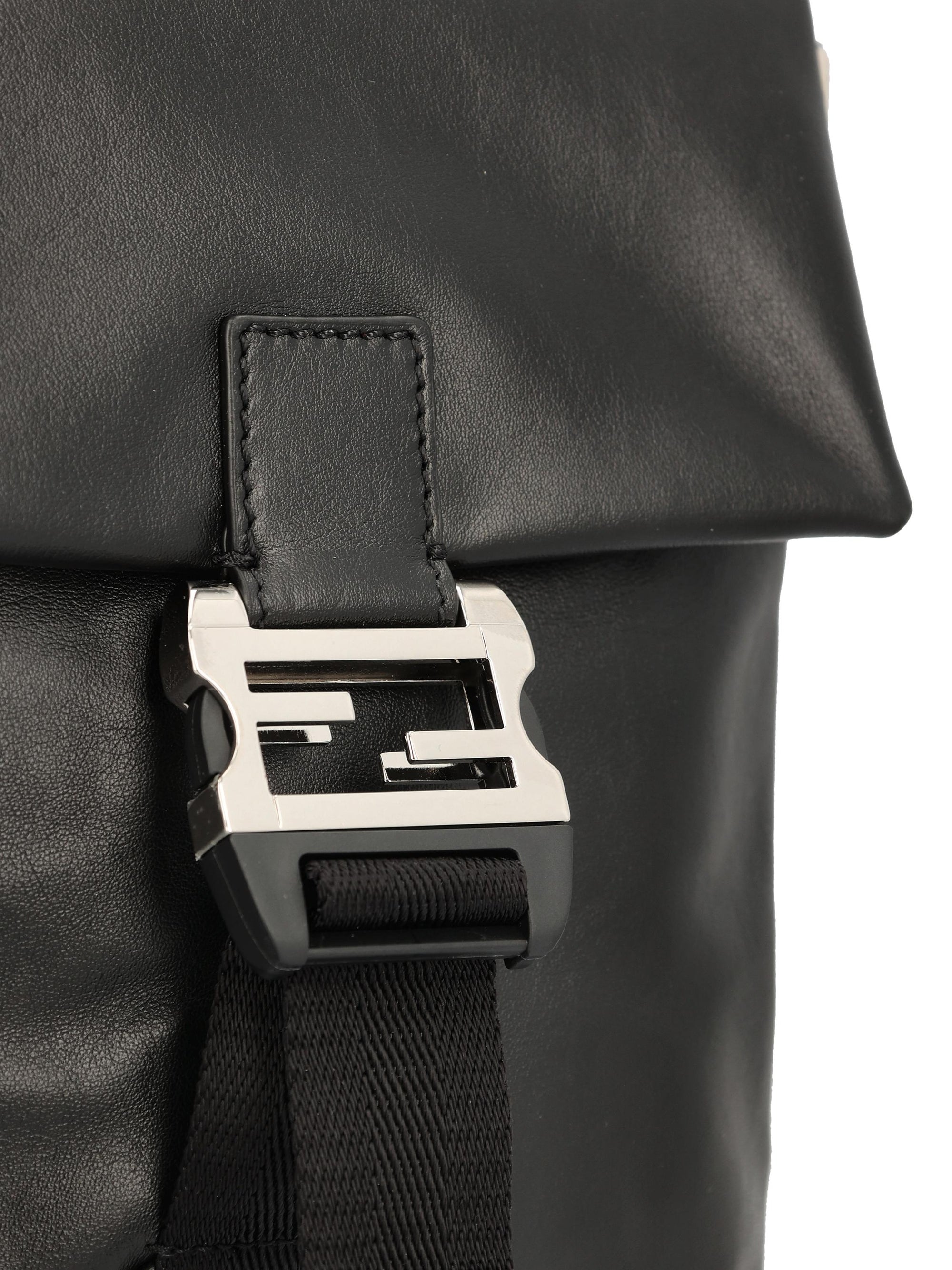 Оригінальна Zaino Buckle In Pelle Fendi – збільшений вид
