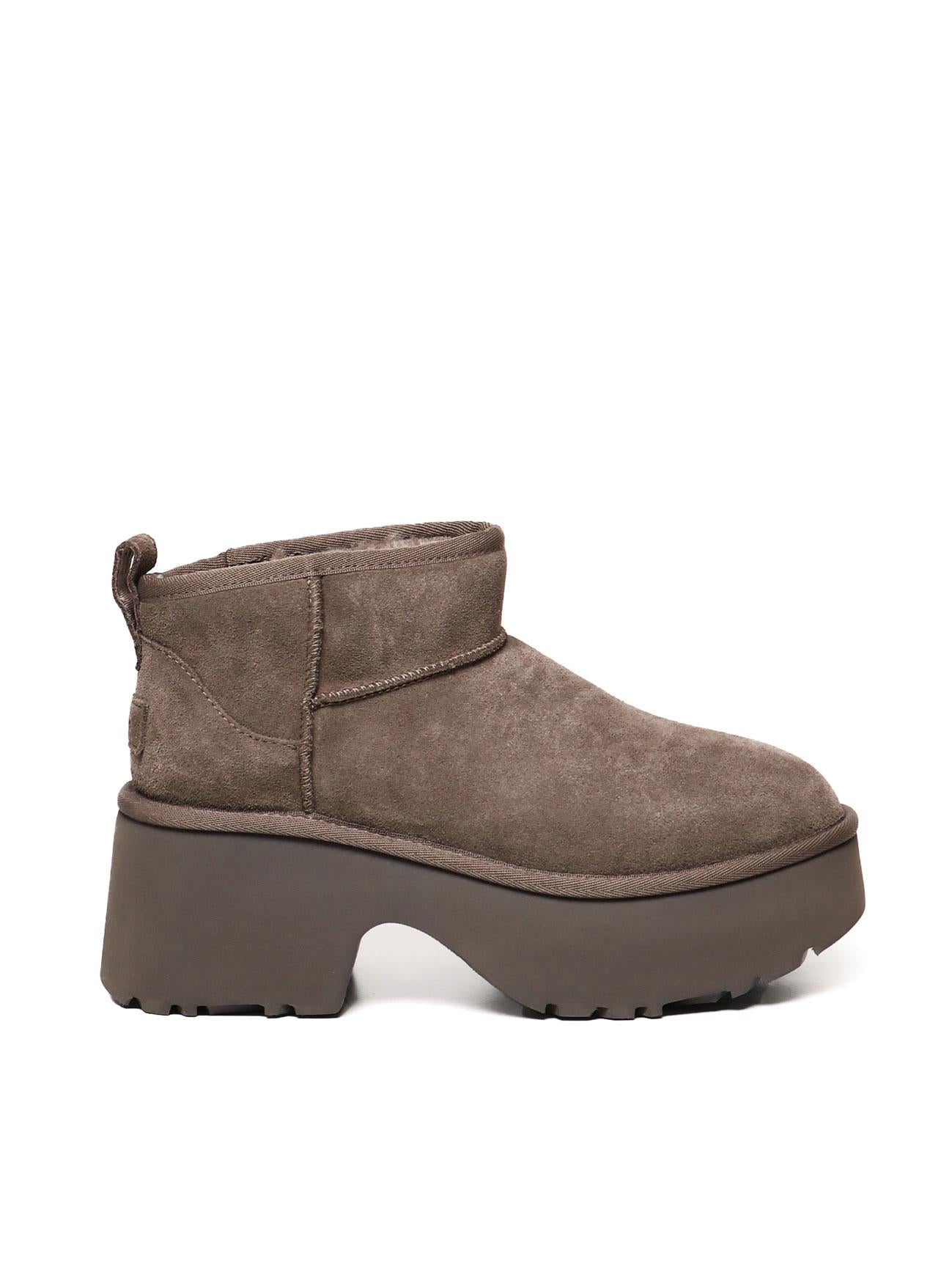 Ugg Footwear оригінал | Швидка доставка Україна – боковий вид