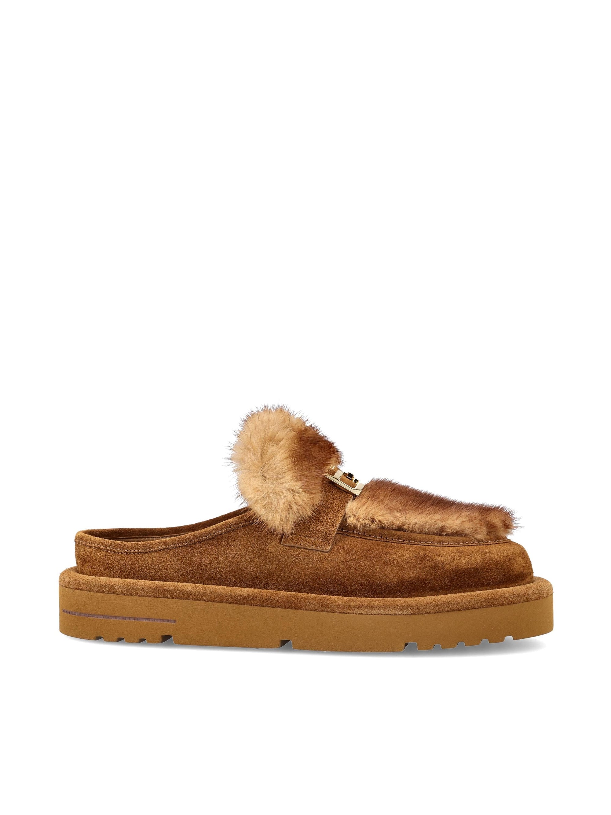 Après Chic Mules Fendi оригінал – Купити в Україні – боковий вид