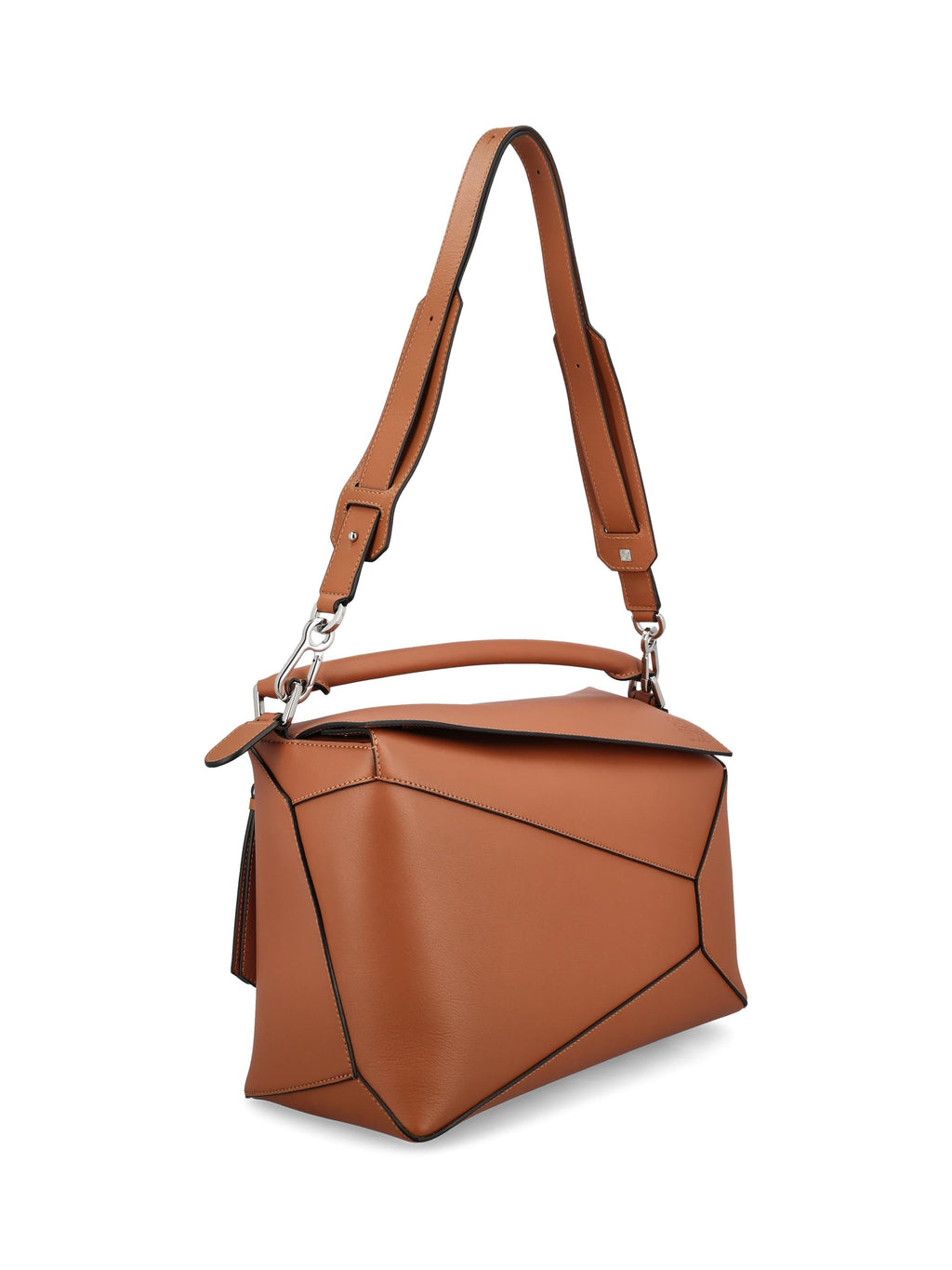 Оригінальна Leather Bag Loewe – детальний вид
