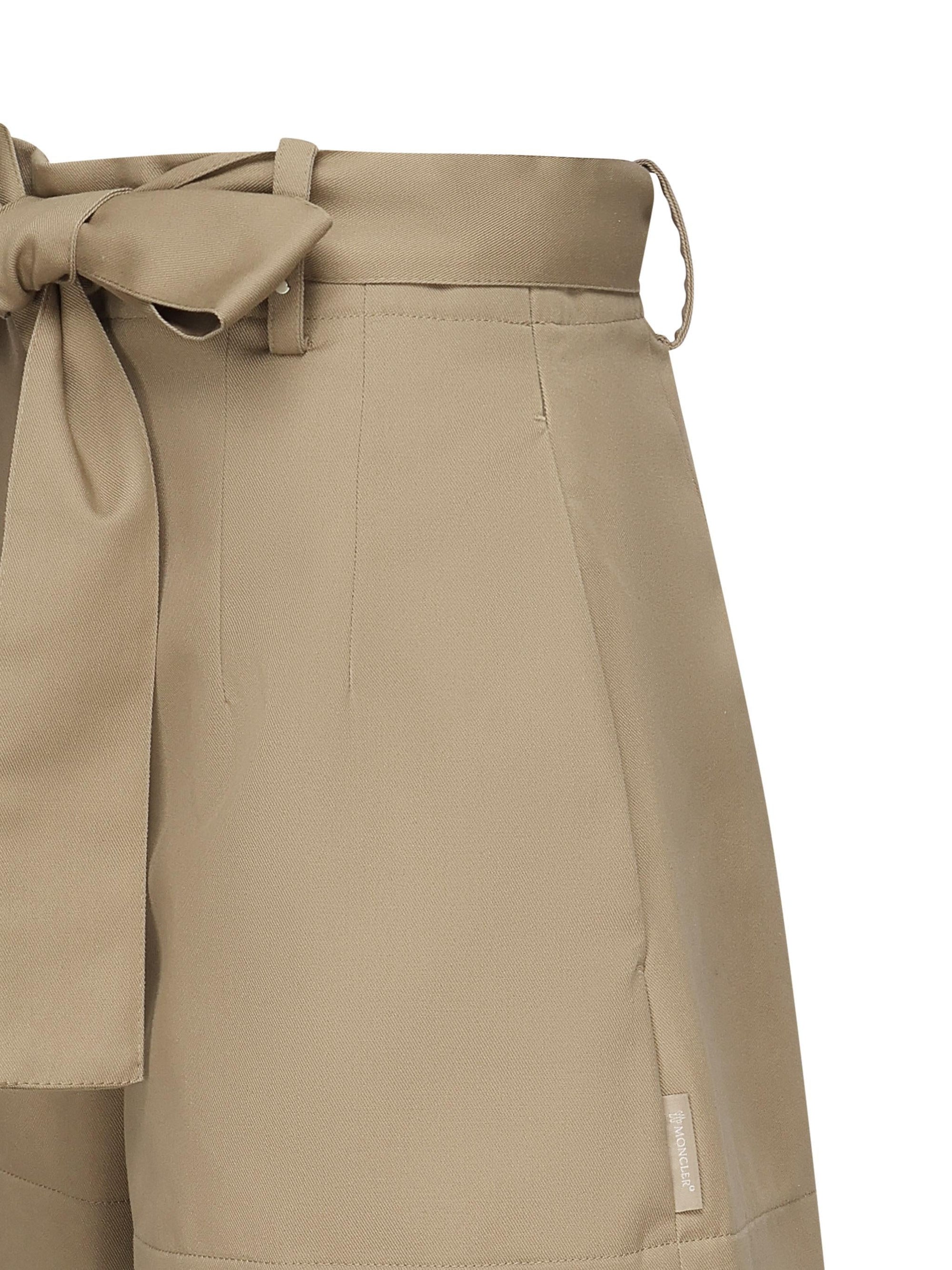 Shorts In Gabardine Moncler – Гарантія оригінальності – вид ззаду