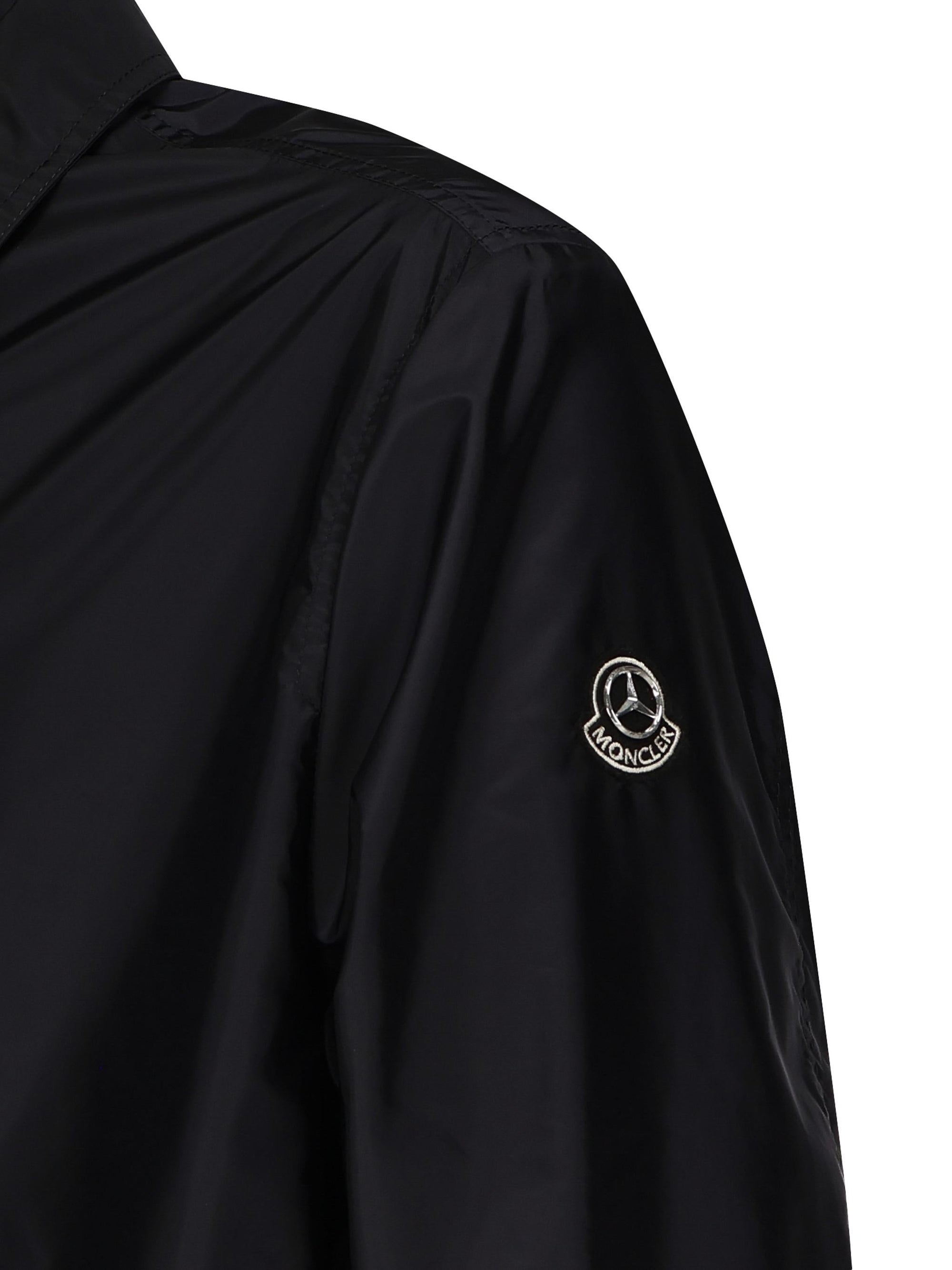 Giacca Camicia Sopdu Moncler X Mercedes-Benz Moncler – Гарантія оригінальності – вид ззаду