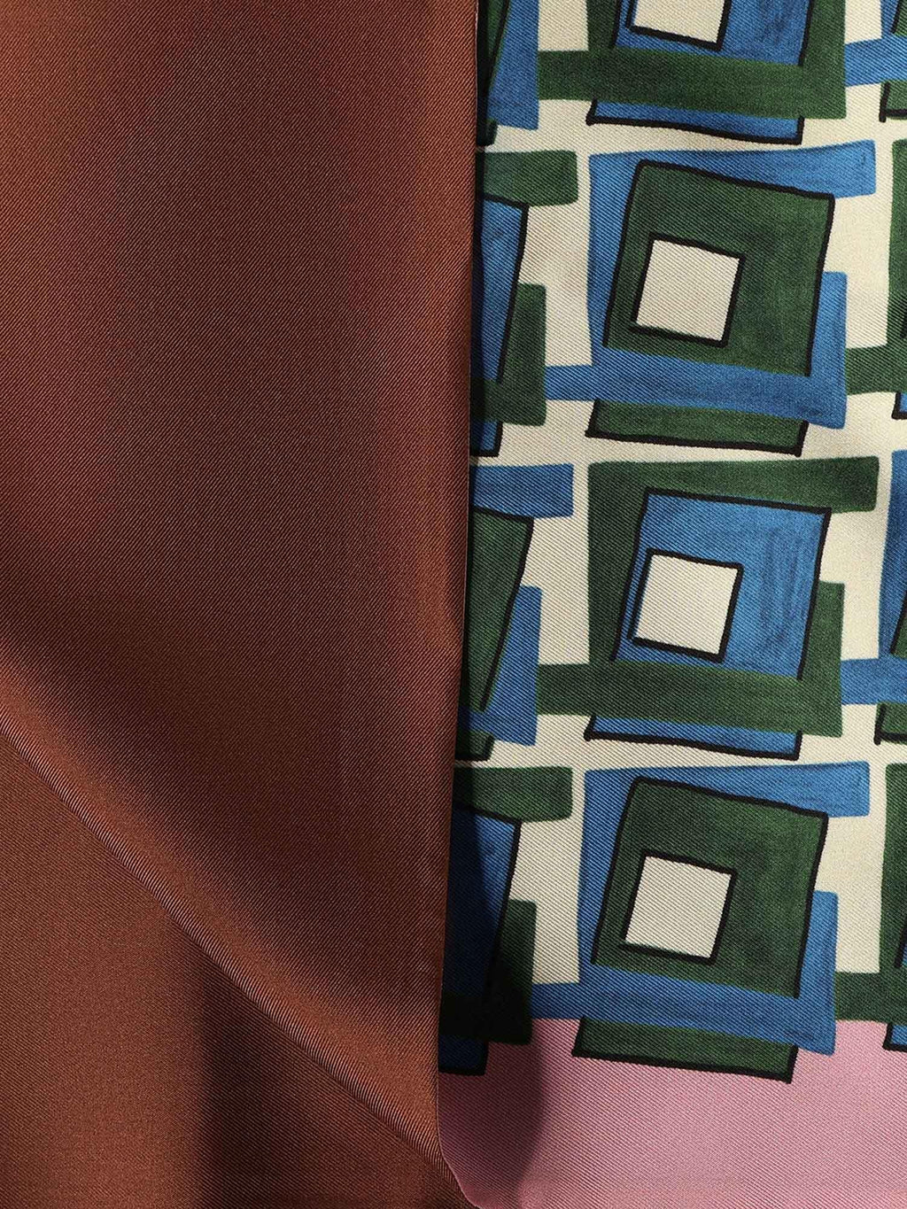 Miu miu Accessories оригінал | Швидка доставка Україна – вид ззаду