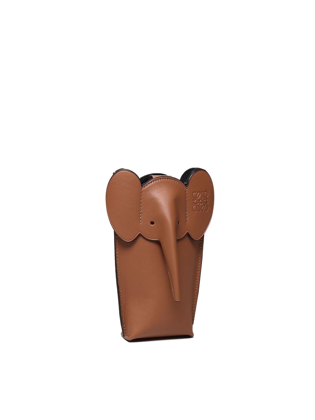 Оригінальна Elephant Pocket Bag Loewe – вид ззаду