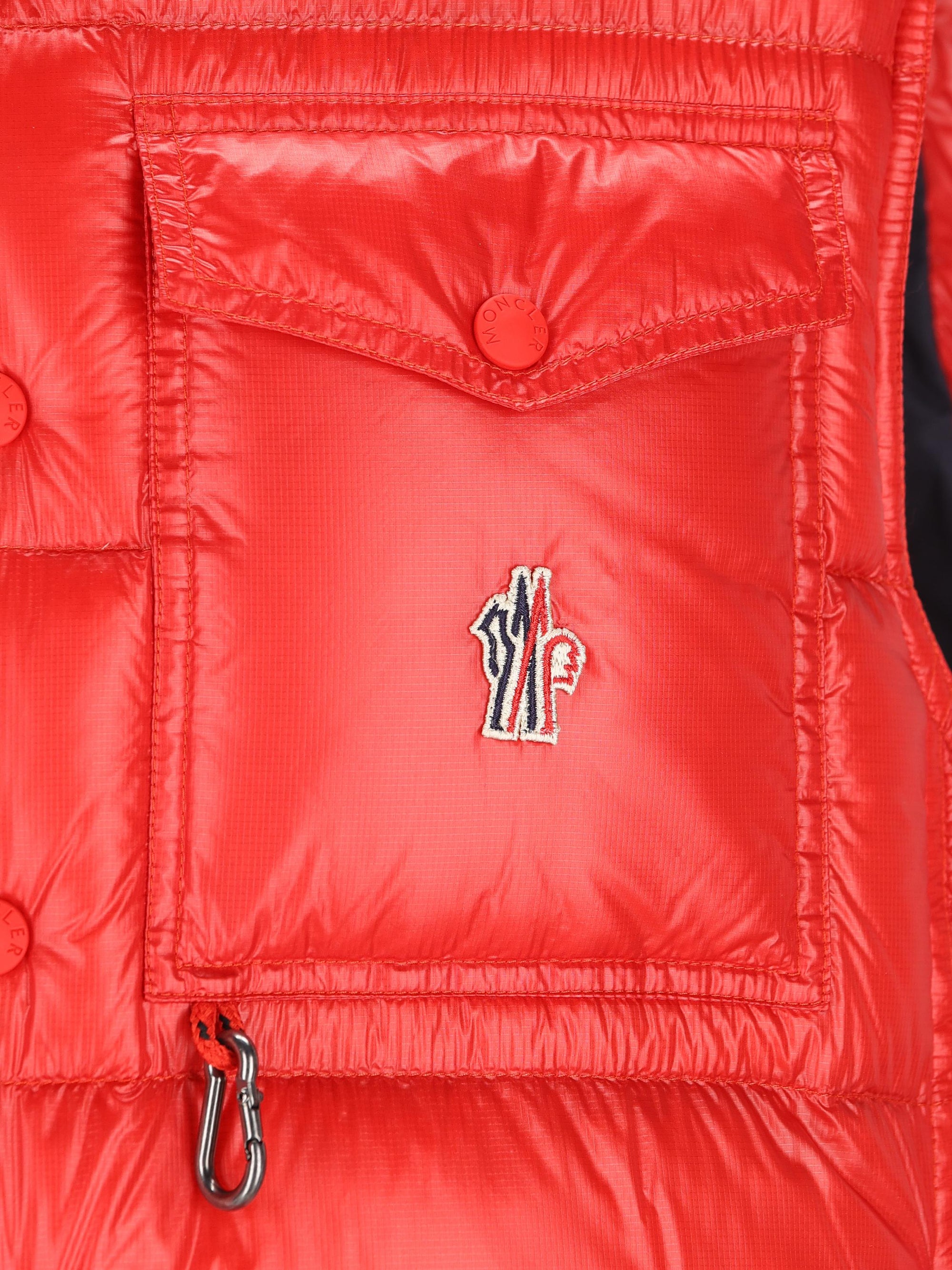 Puffer Vest Uychi Moncler оригінал – Купити в Україні – збільшений вид