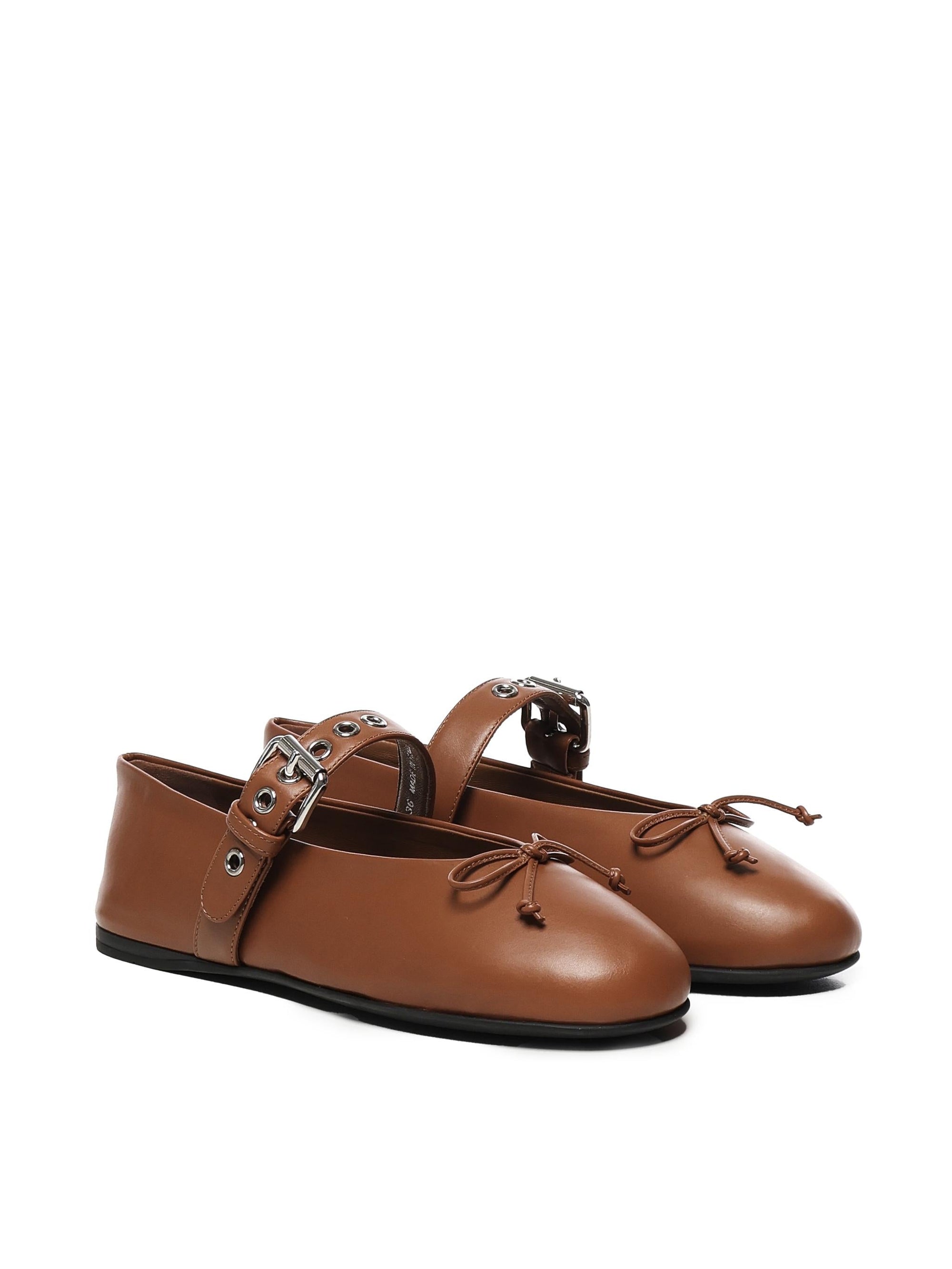 Оригінальна Ballerine In Pelle Miu miu – вид ззаду