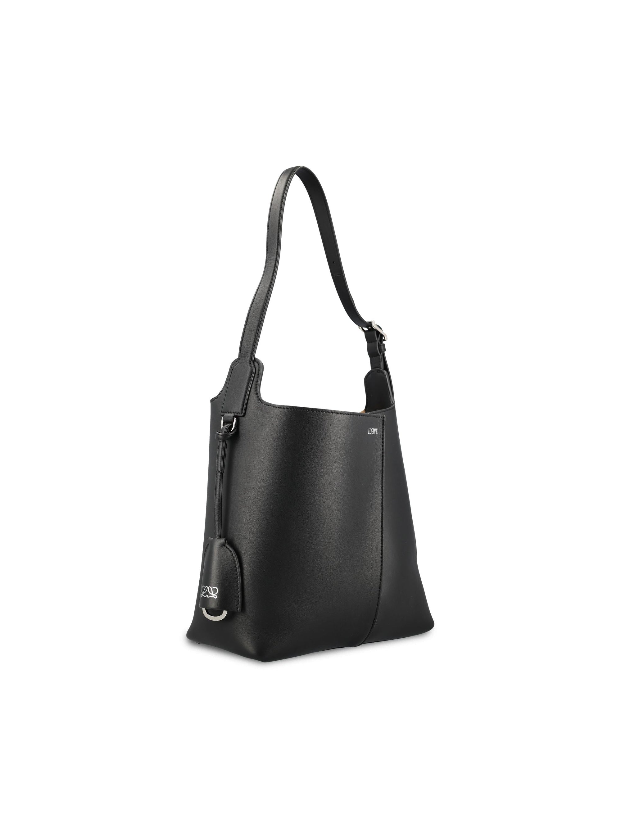 Medium Bilbao Bucket Bag Loewe – Гарантія оригінальності – детальний вид