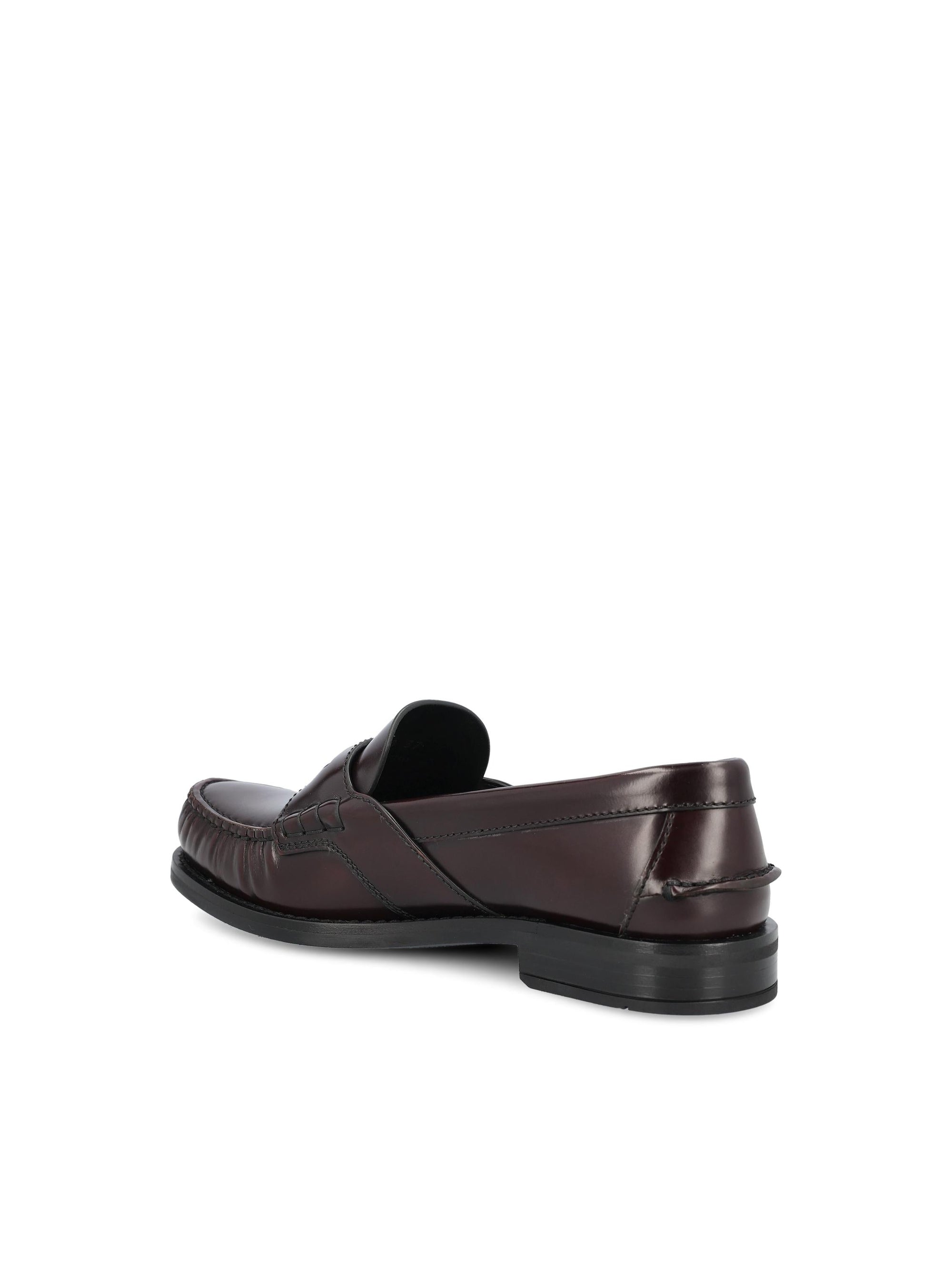 Оригінальна Polished Leather Loafers Prada – детальний вид