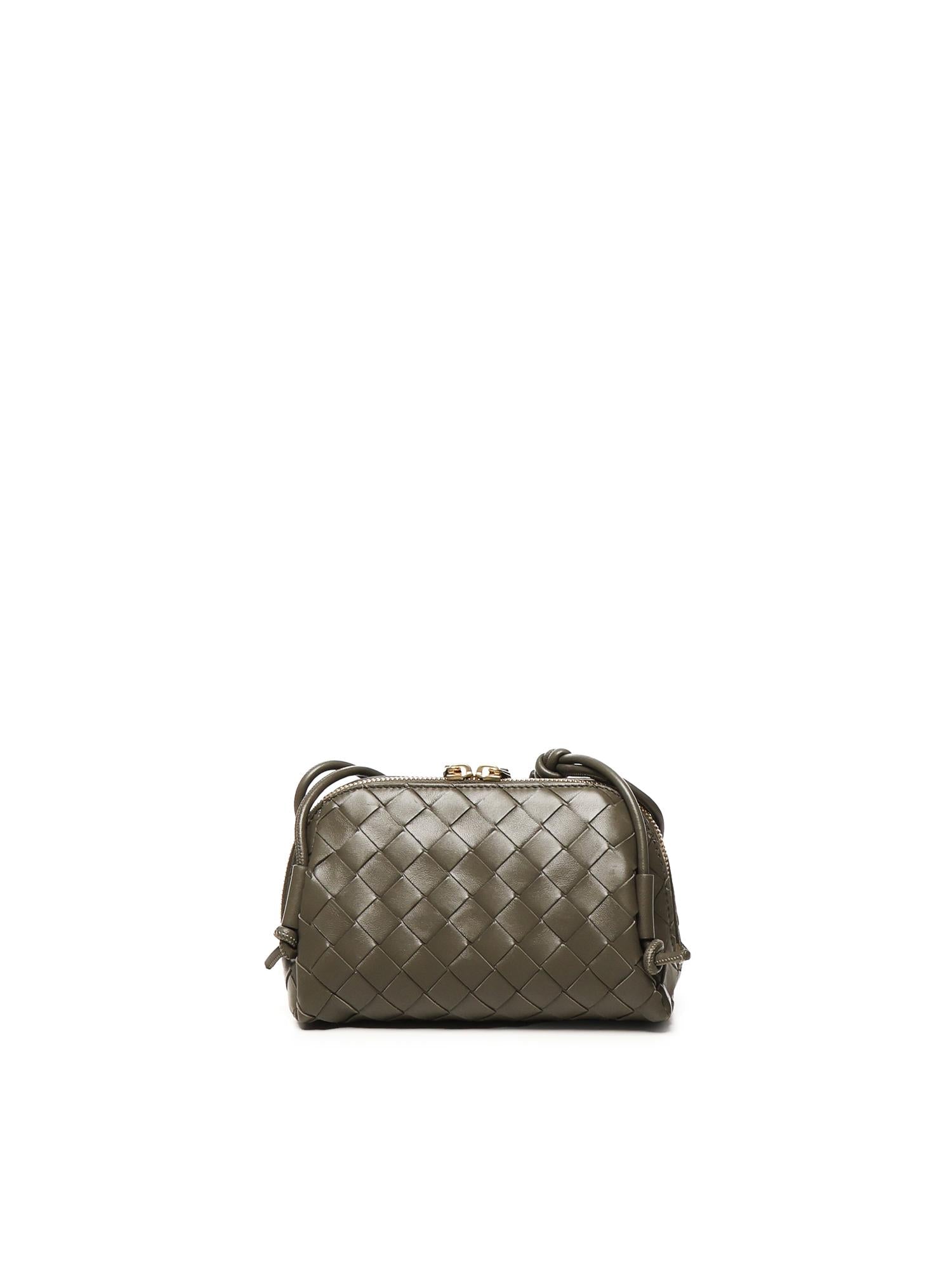 Оригінальна Pochette Concert Bottega veneta – детальний вид