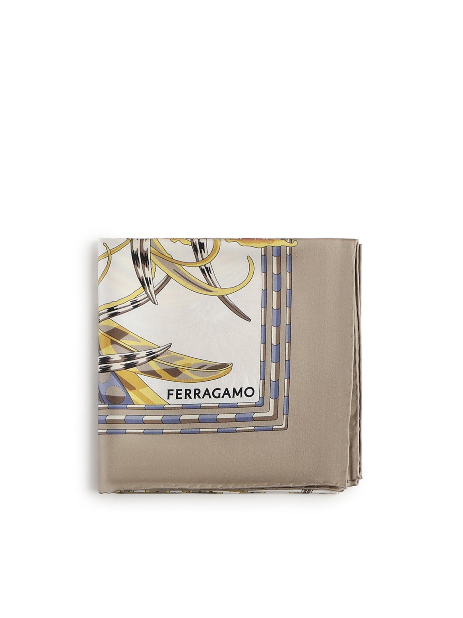 Foulard In Seta Con Stampa Salvatore ferragamo – Гарантія оригінальності – боковий вид