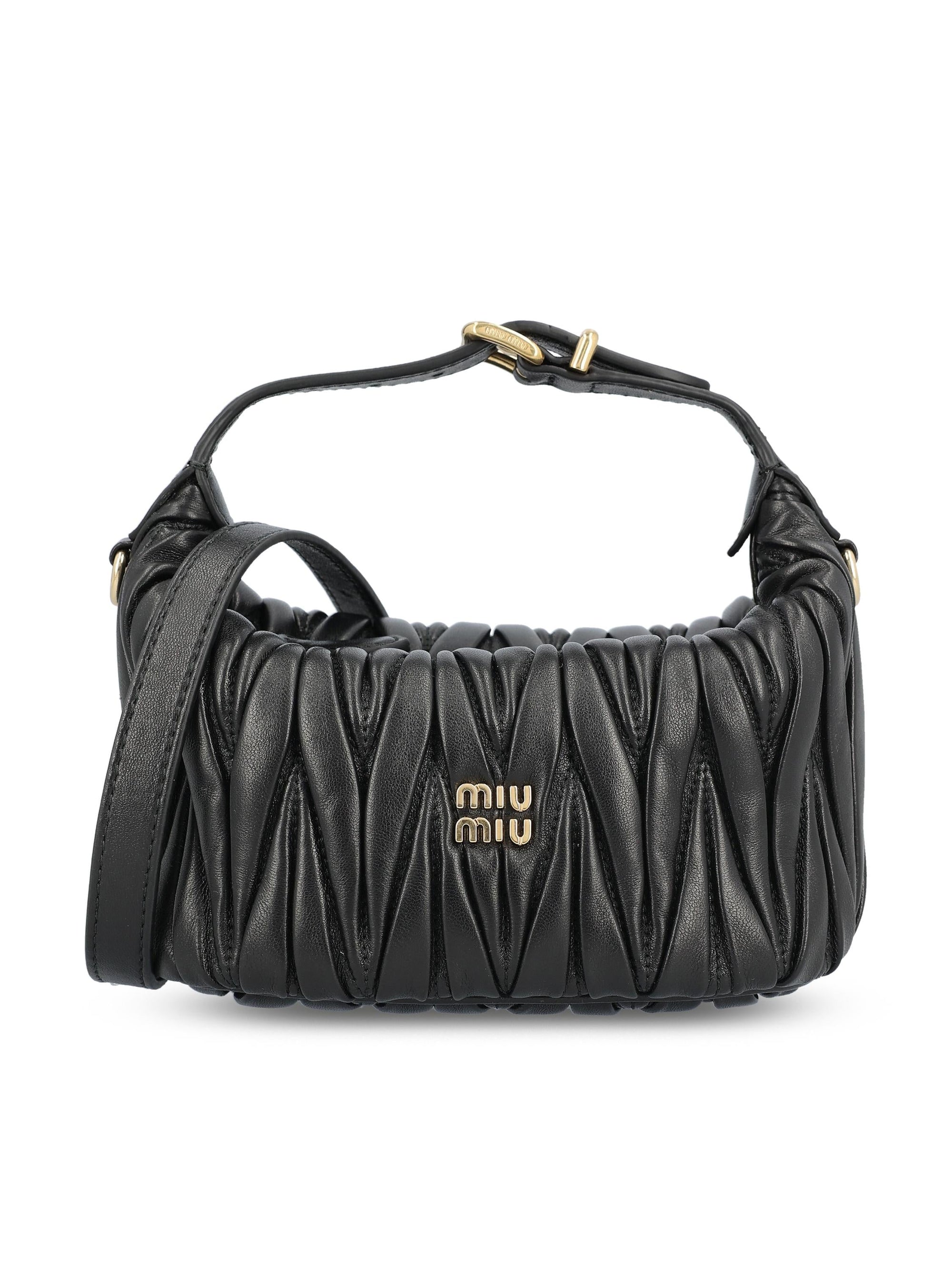 Оригінальна Nappa Pouch Miu miu – боковий вид
