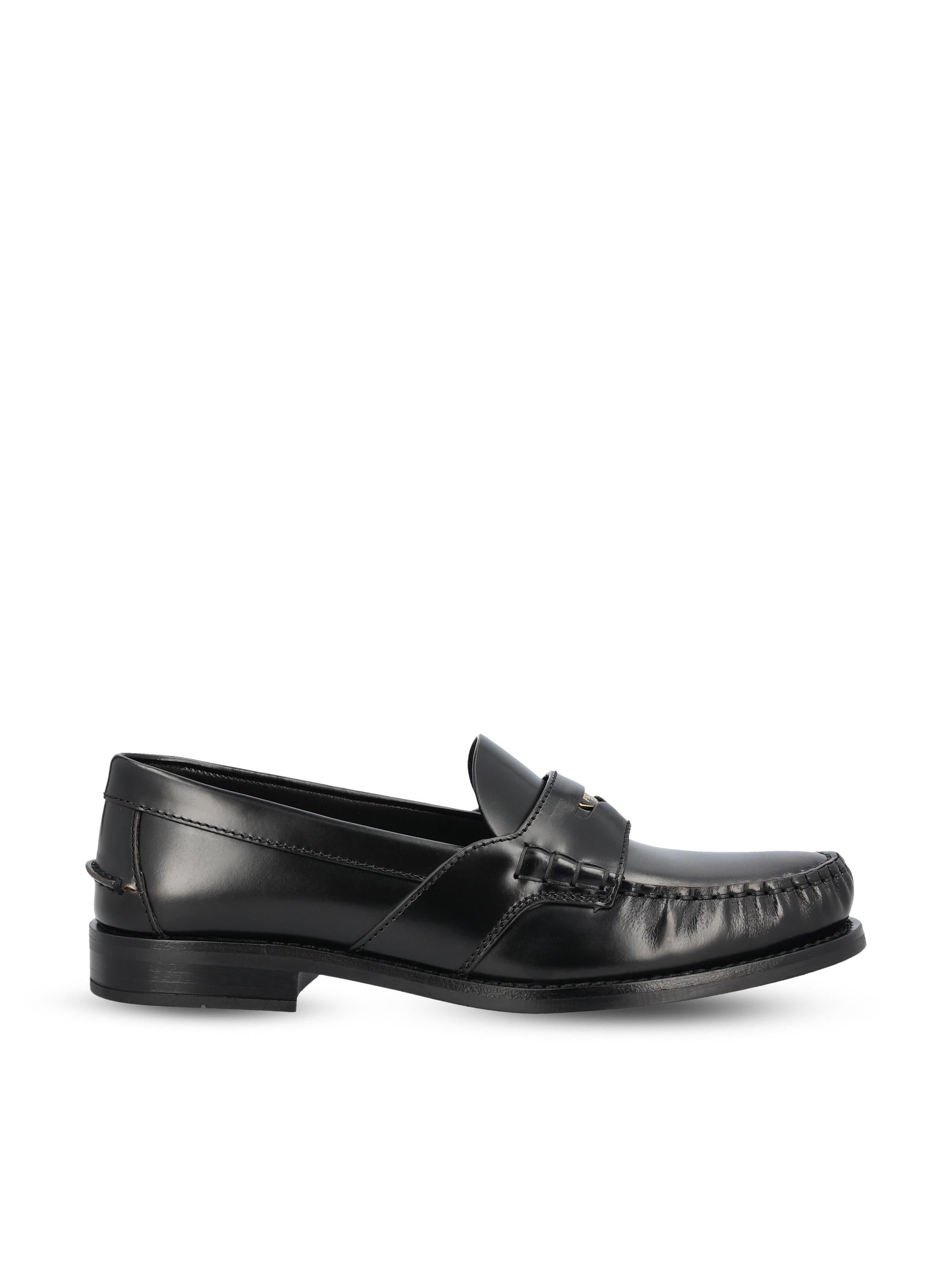 Оригінальна Polished Leather Loafers Prada – боковий вид