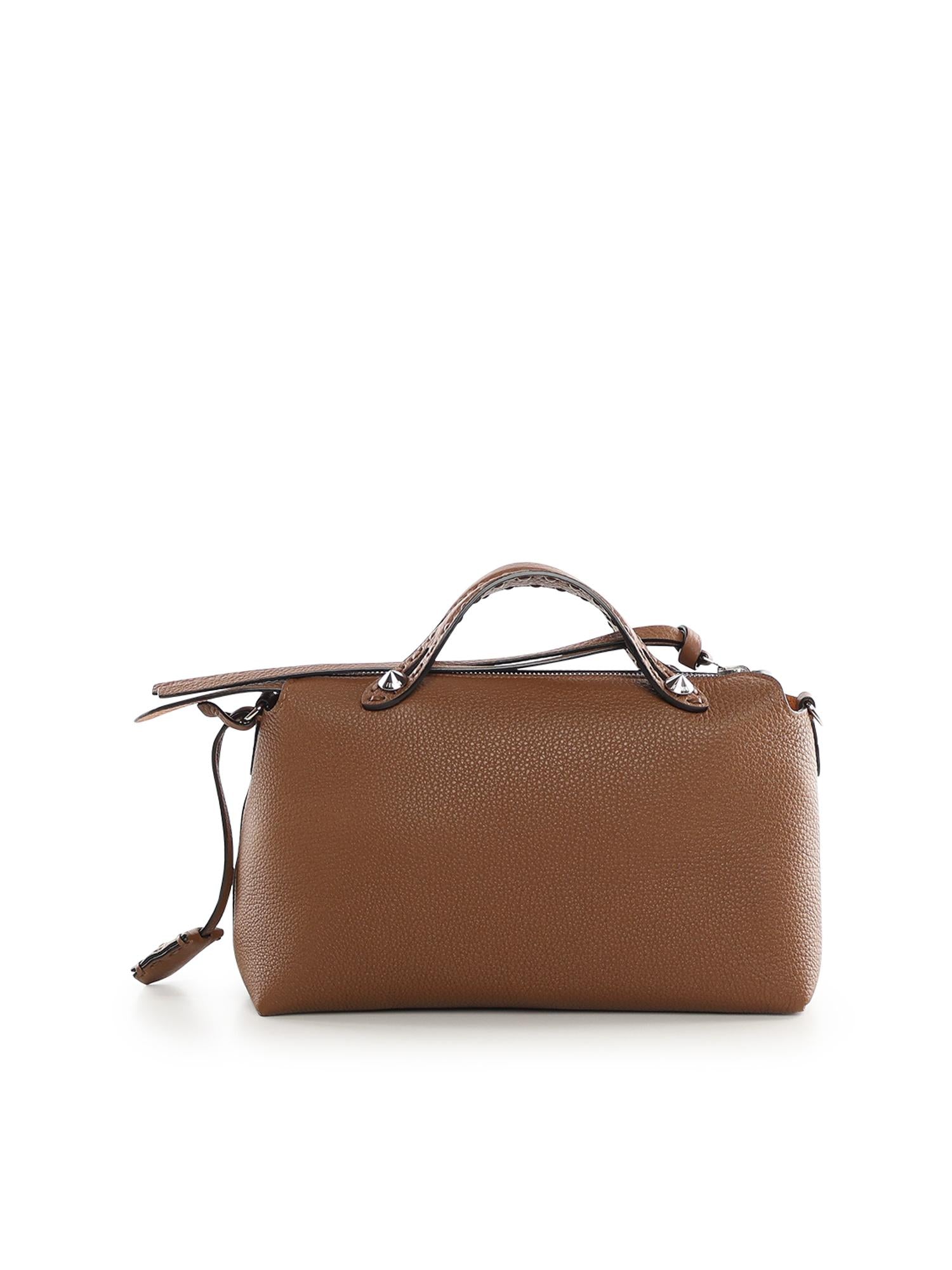 Borsa By The Way Selleria Medium Fendi – Гарантія оригінальності – детальний вид
