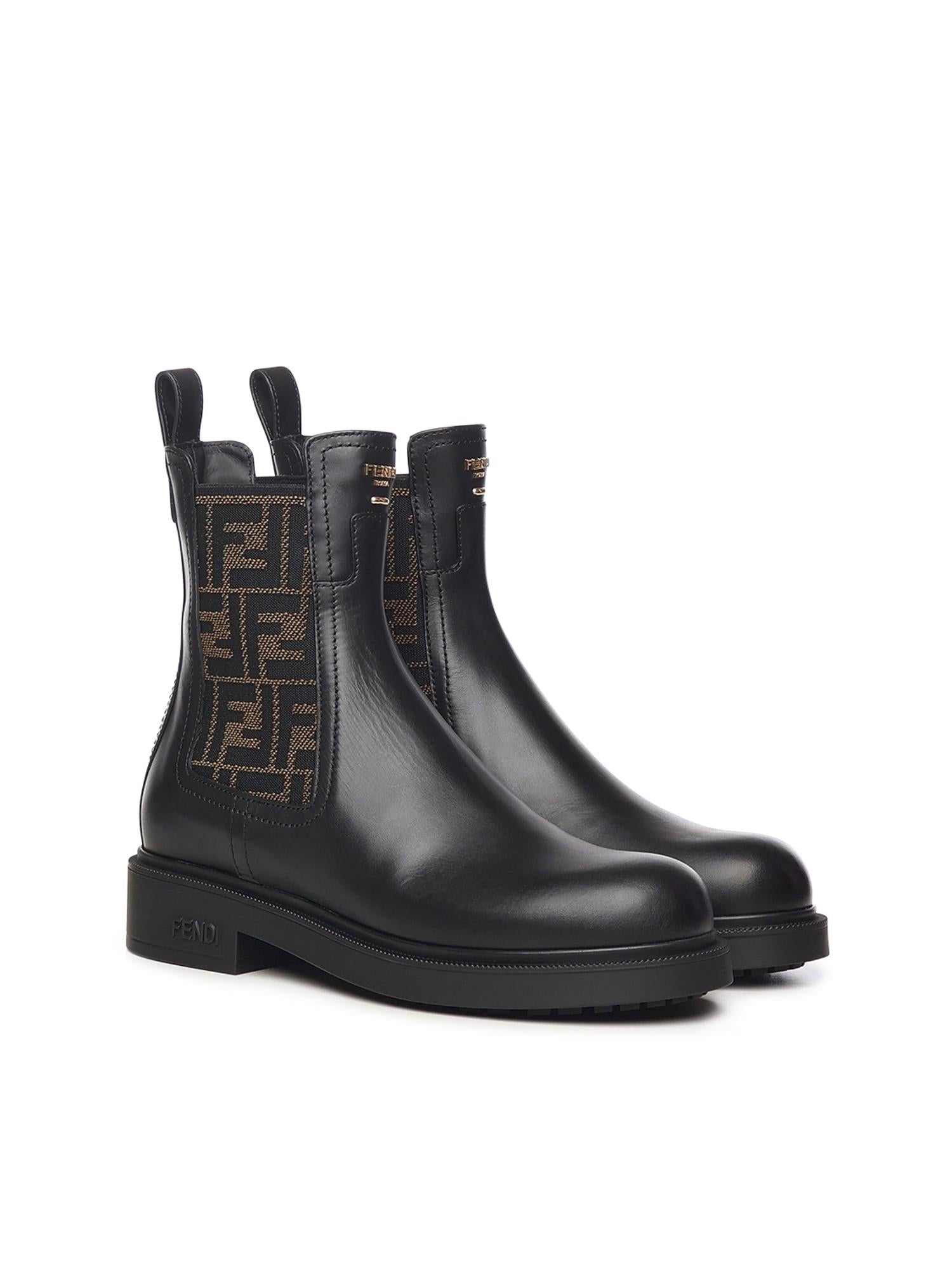 Fendi Footwear оригінал | Швидка доставка Україна – вид ззаду