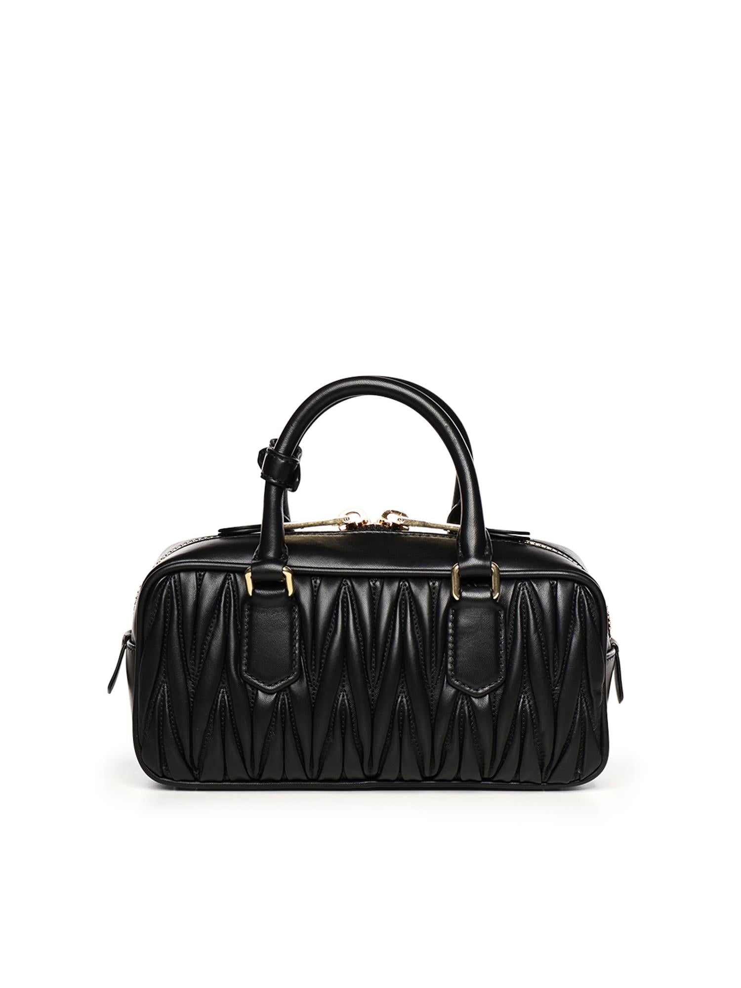 Оригінальна Borsa Arcadie In Nappa Matelassé Miu miu – детальний вид